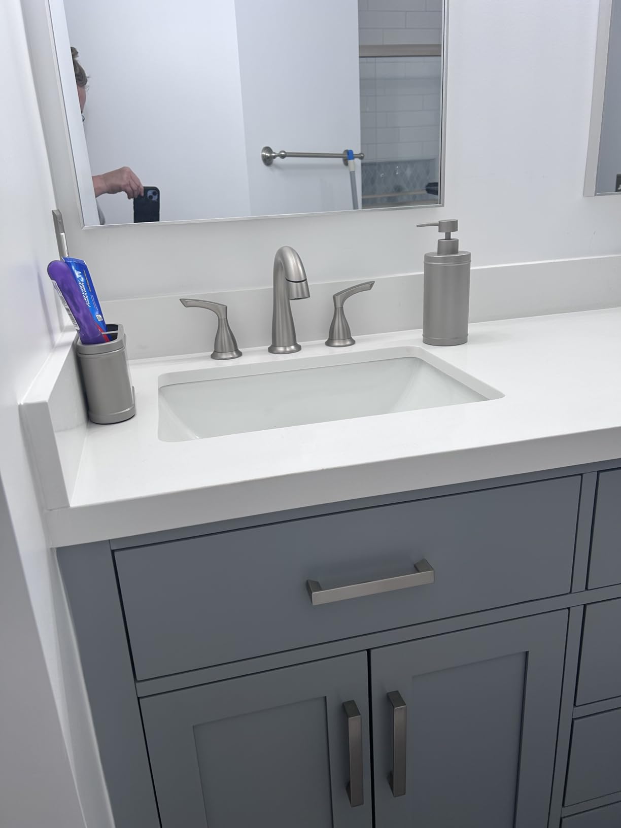 Delta Broadmoor Brushed Nickel Bathroom Faucet with Sprayer, 8 Inch 3 Hole Widespread Bathroom Sink Faucet with Pull Out Sprayer, Push-Pop Drain, SpotShield Stainless 35765LF-SPPD - Customer Photo 2