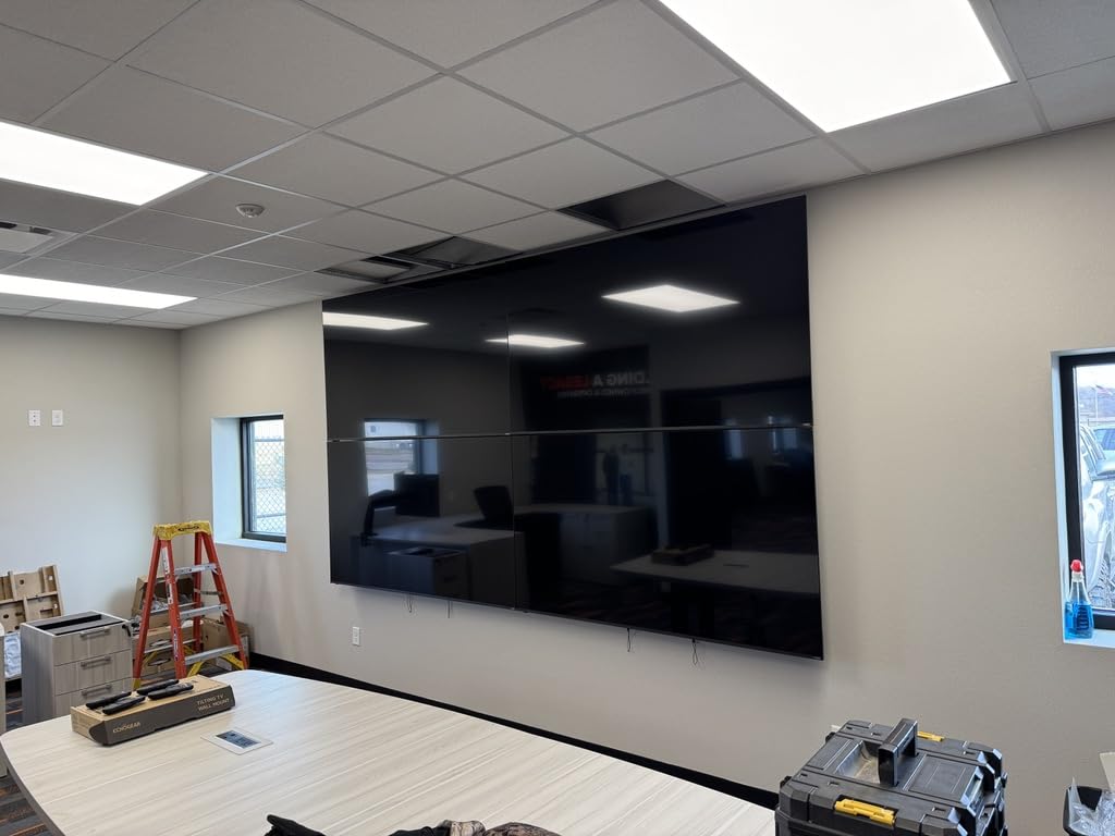 ECHOGEAR Wall Mount TV Bracket for TVs Up to 90