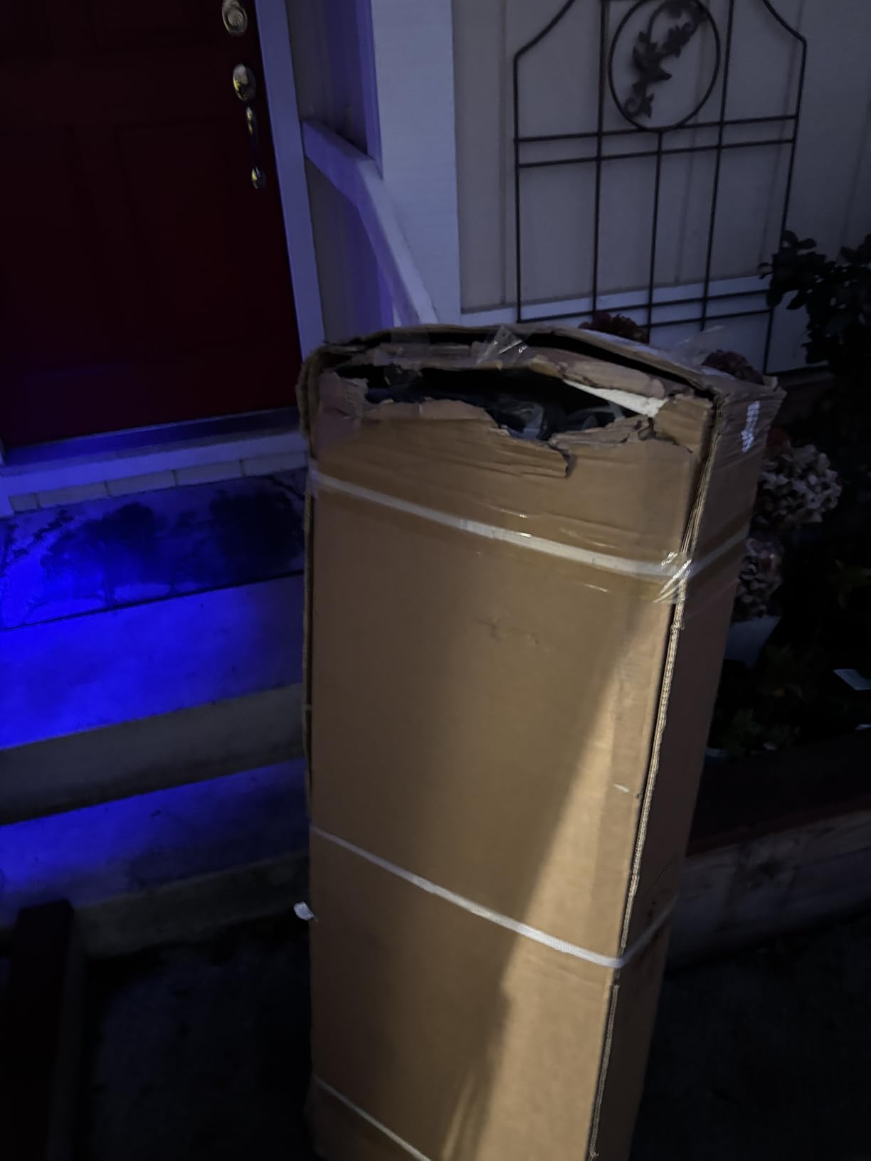 Sportsroyals Power Tower Pull Up Bar Station, 450LBS Stable Pull Up Dip Station for Home Gym Strength Training Equipment - Customer Photo 1