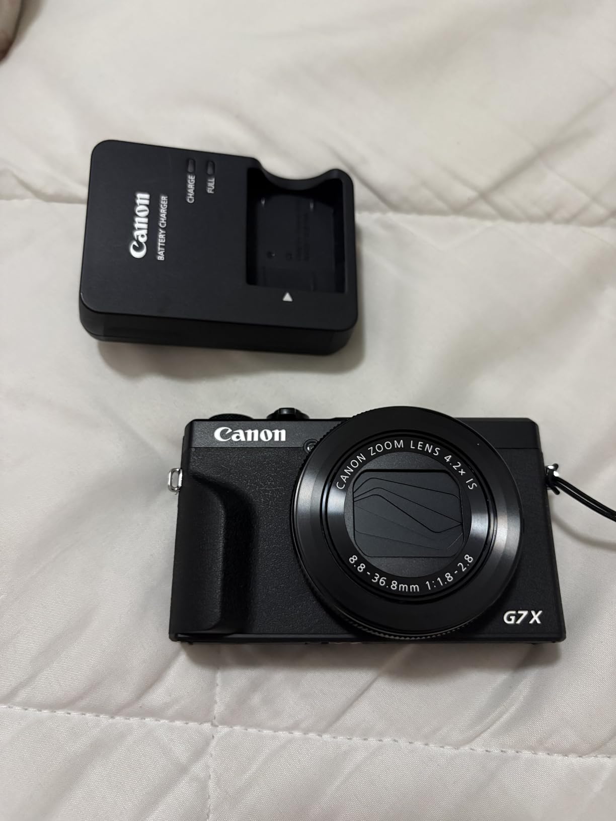 Canon PowerShot G7 X Mark III Digital Camera (Black) - Customer Photo 2