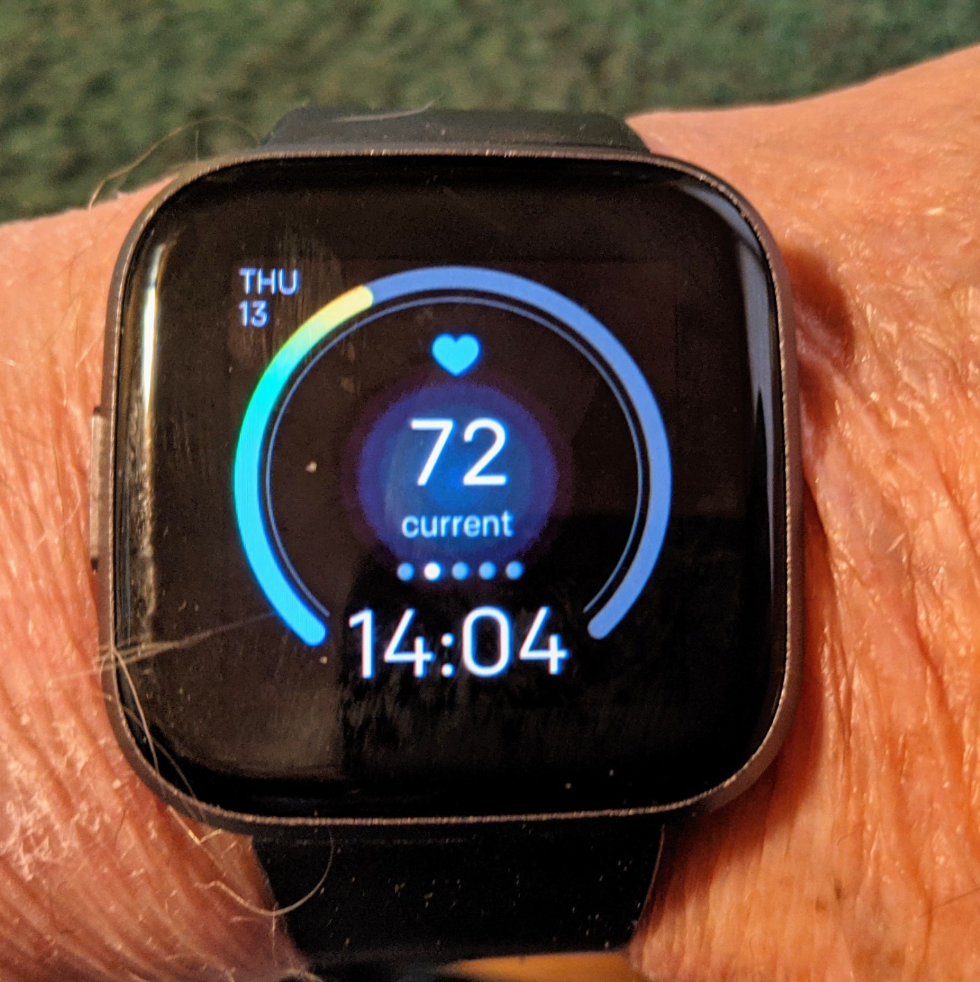 Fitbit Versa 2 Special Edition Health and Fitness Smart Watch with Heart Rate, Music, Alexa Built-In, Sleep and Swim Tracking, Navy and Pink Woven/Copper Rose, One Size (S and L Bands Included) - Customer Photo 2