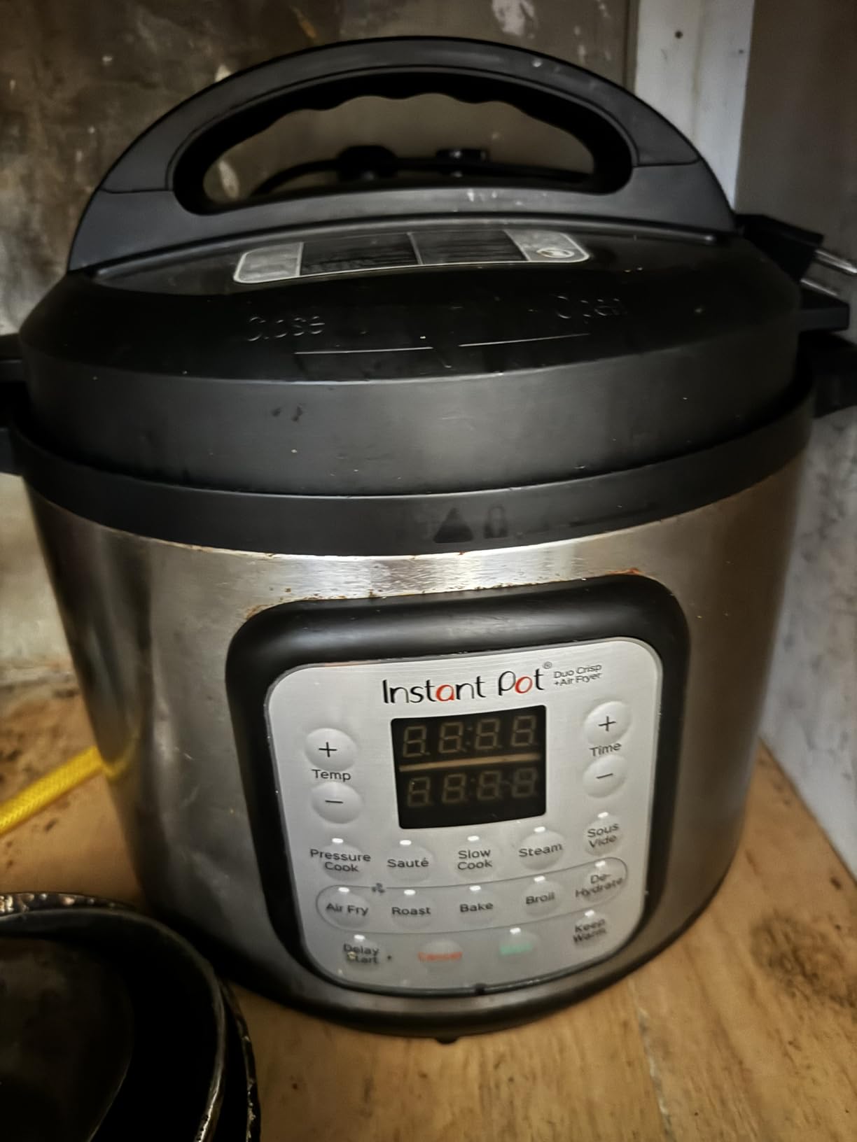 Instant Pot Duo Crisp 11-in-1 Air Fryer and Electric Pressure Cooker Combo with Multicooker Lids that Fries, Steams, Slow Cooks, Dehydrates, Free App With Over 800 Recipes, Black/Stainless Steel, 8QT - Customer Photo 1