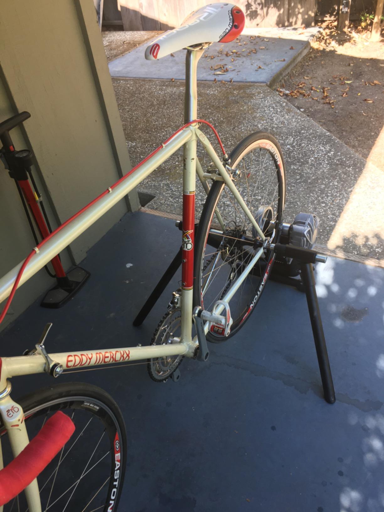 Saris Fluid2 Indoor Bike Trainer, Smart Equipped Option, Fits Road and Mountain Bikes, Compatible with Zwift App - Customer Photo 2