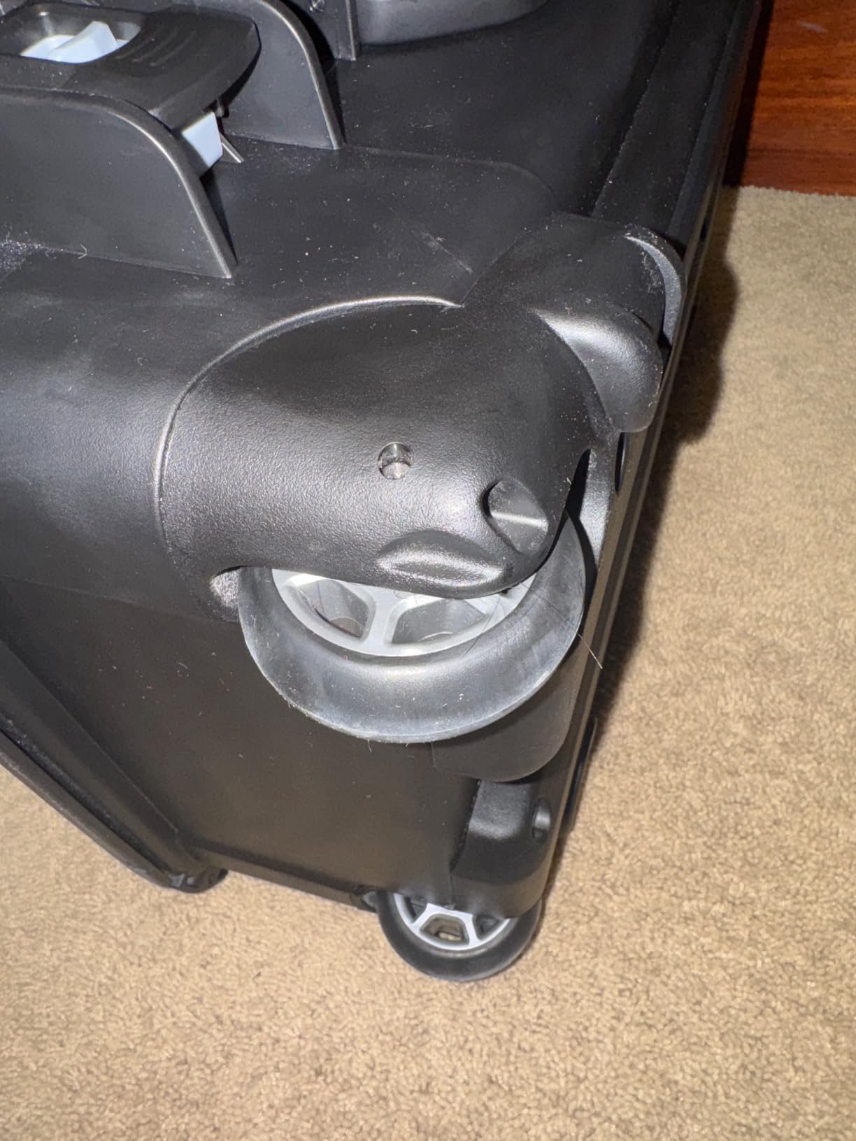 NANUK 935 Pro Photo Kit – Waterproof Travel Camera Hard Case with Padded Dividers and Wheels - Customer Photo 4