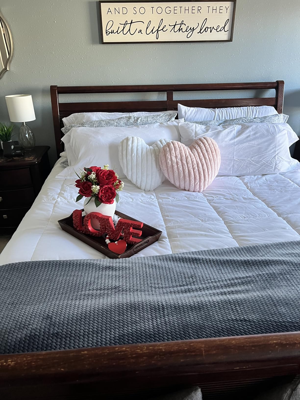 Bedsure Comforter Duvet Insert - Quilted Comforters King Size, All Season Duvet, GentleSoft Down Alternative Bedding, with 8 Tabs, Gifts for Women/Men, White, King 90 x 102 Inches - Customer Photo 2