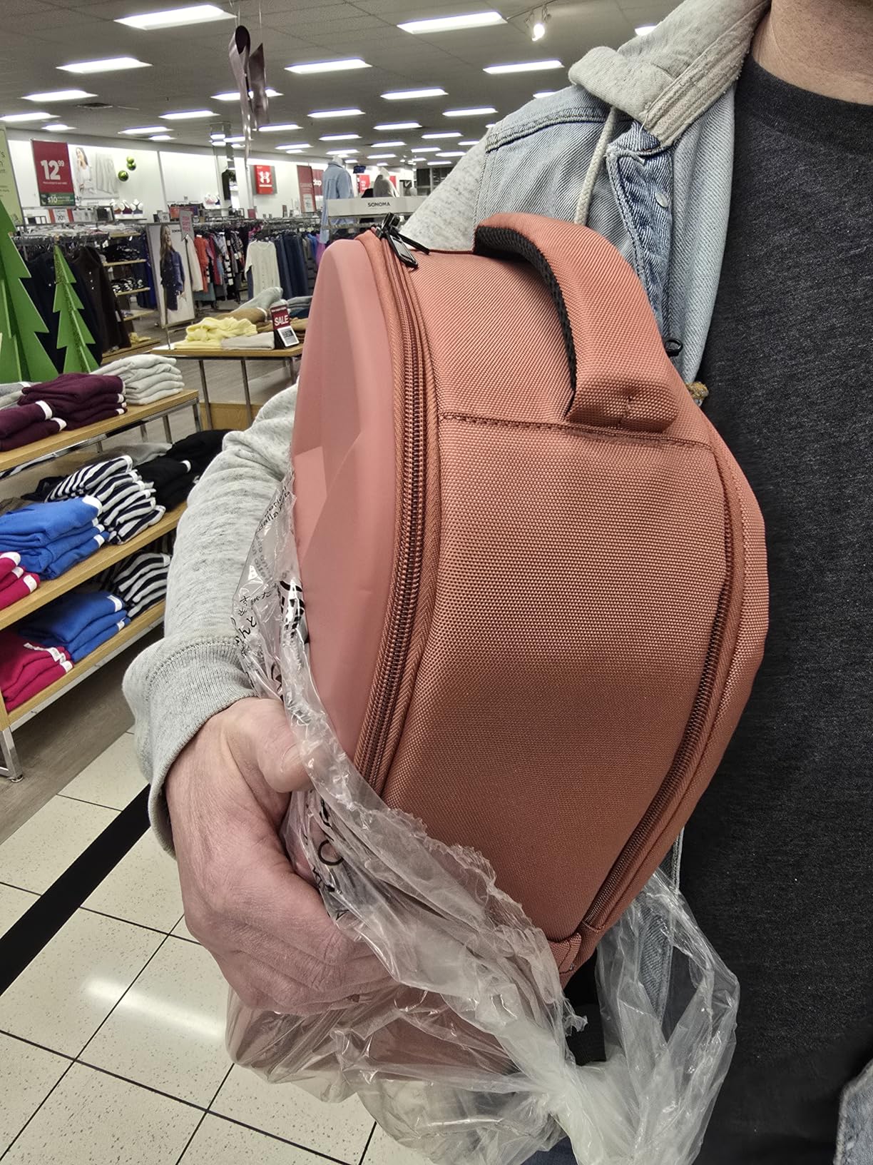 MOSISO Camera Backpack, DSLR/SLR/Mirrorless Photography Camera Bag 15-16 inch Waterproof Hardshell Case - Customer Photo 5