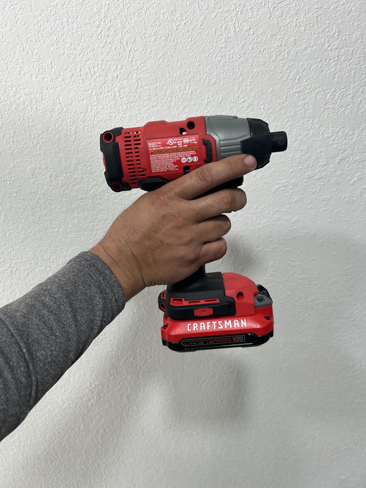 CRAFTSMAN 20V MAX Impact Driver Kit, 1/4 Inch, 2,800 RPM, LED Work light, Battery and Charger Included (CMCF800C1) - Customer Photo 2