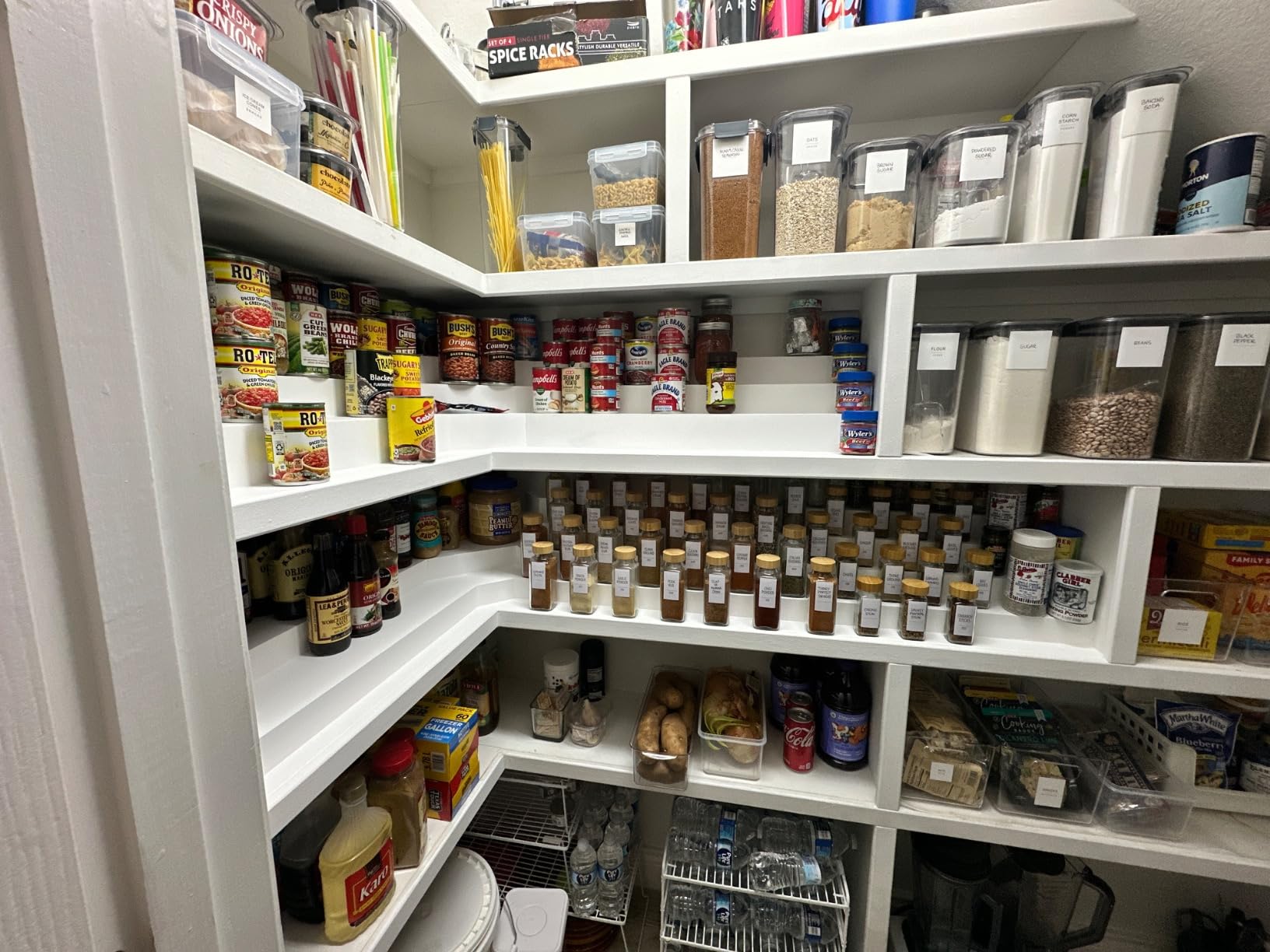 90 Degree Angle Clamps, Woodworking Corner Clip, Right Angle Clip Fixer, Set of 4 Clamp Tool with Adjustable Hand Tools (orange+black) - Customer Photo 1