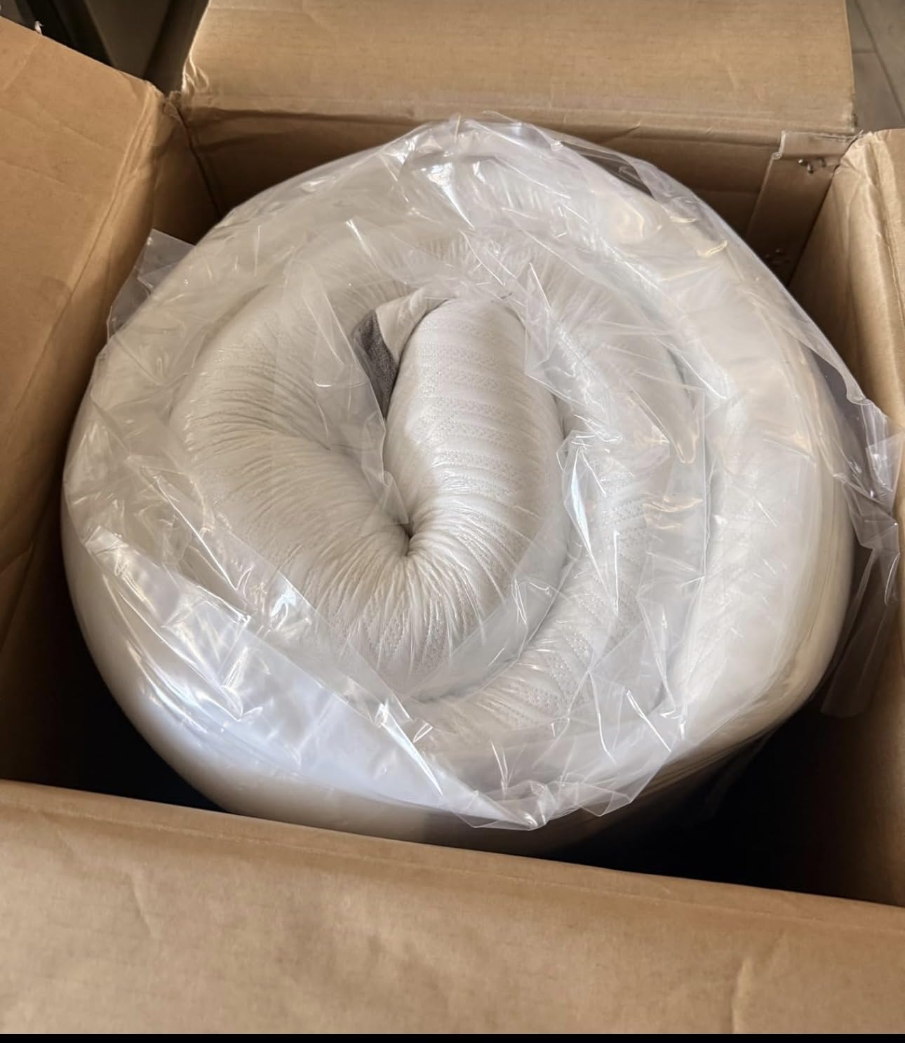 Novilla Queen Size Mattress, 12 Inch Gel Memory Foam Mattress for Cool Night & Pressure Relief, Medium Plush Feel with Motion Isolating, Bliss - Customer Photo 2