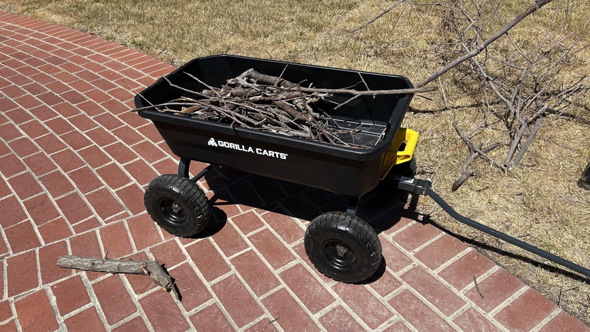 Gorilla Carts Dump Garden Cart, 4 Cu Ft, 600 lb Capacity, No-Flat Tires customer photo 2
