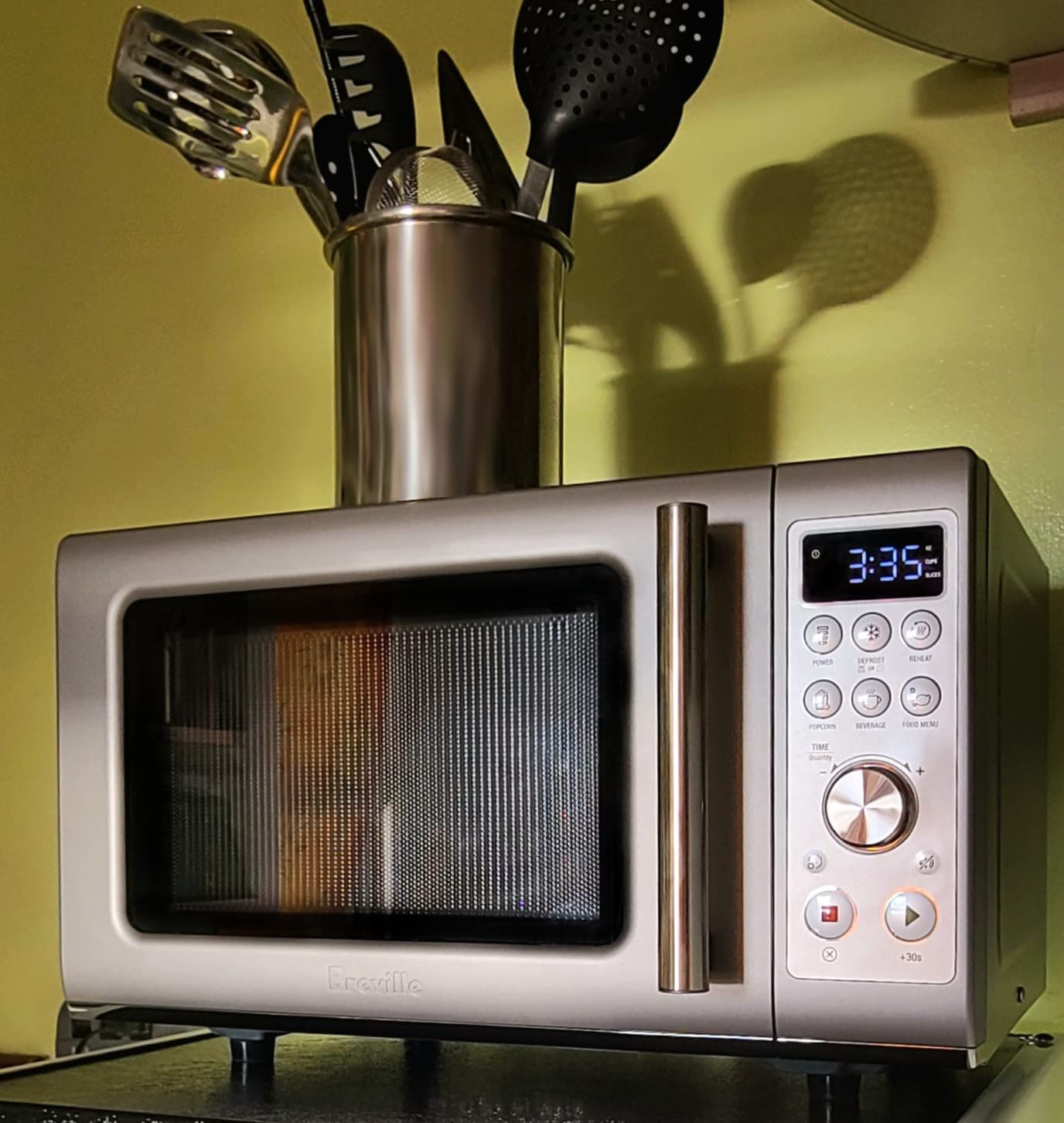 Breville BMO650SIL Compact Wave Soft Close Countertop Microwave Oven, Silver - Customer Photo 2