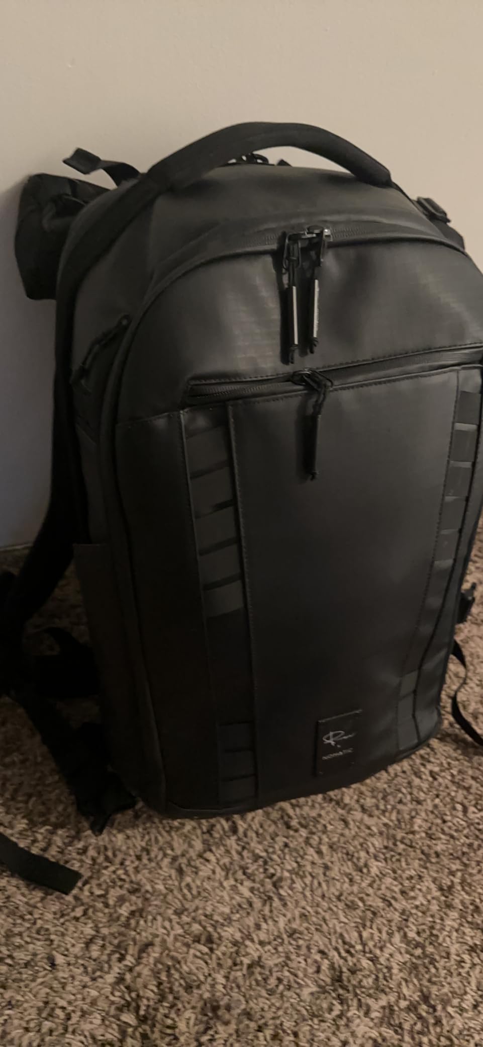 NOMATIC McKinnon Camera Pack- Travel Camera Bag by Peter McKinnon for Photographers, DSLR Camera Backpack for Men and Women - Customer Photo 2