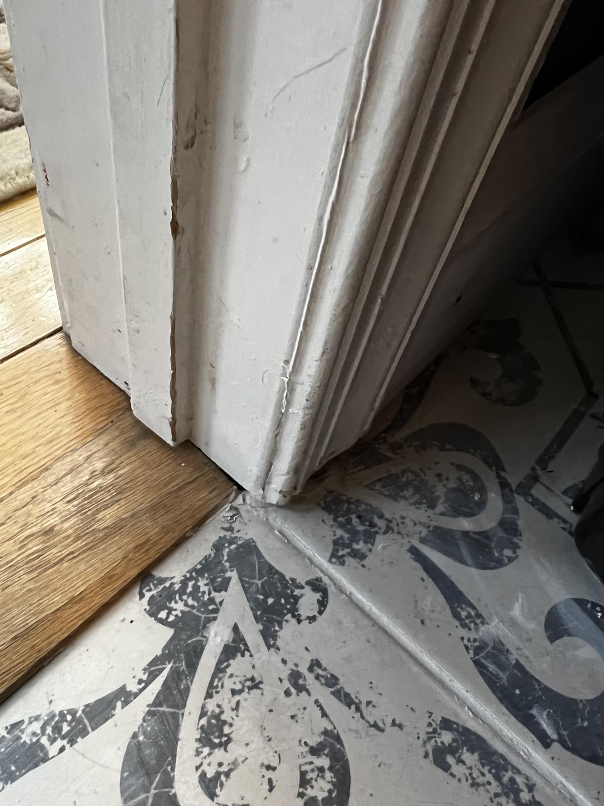 Hammerhead 2.2-Amp Oscillating Multi-Tool with 1pc Flush Cut Blade, 1pc Semicircle Saw Blade, 1pc Sanding pad, 3pcs Sanding Paper - HAMT022 customer photo 1