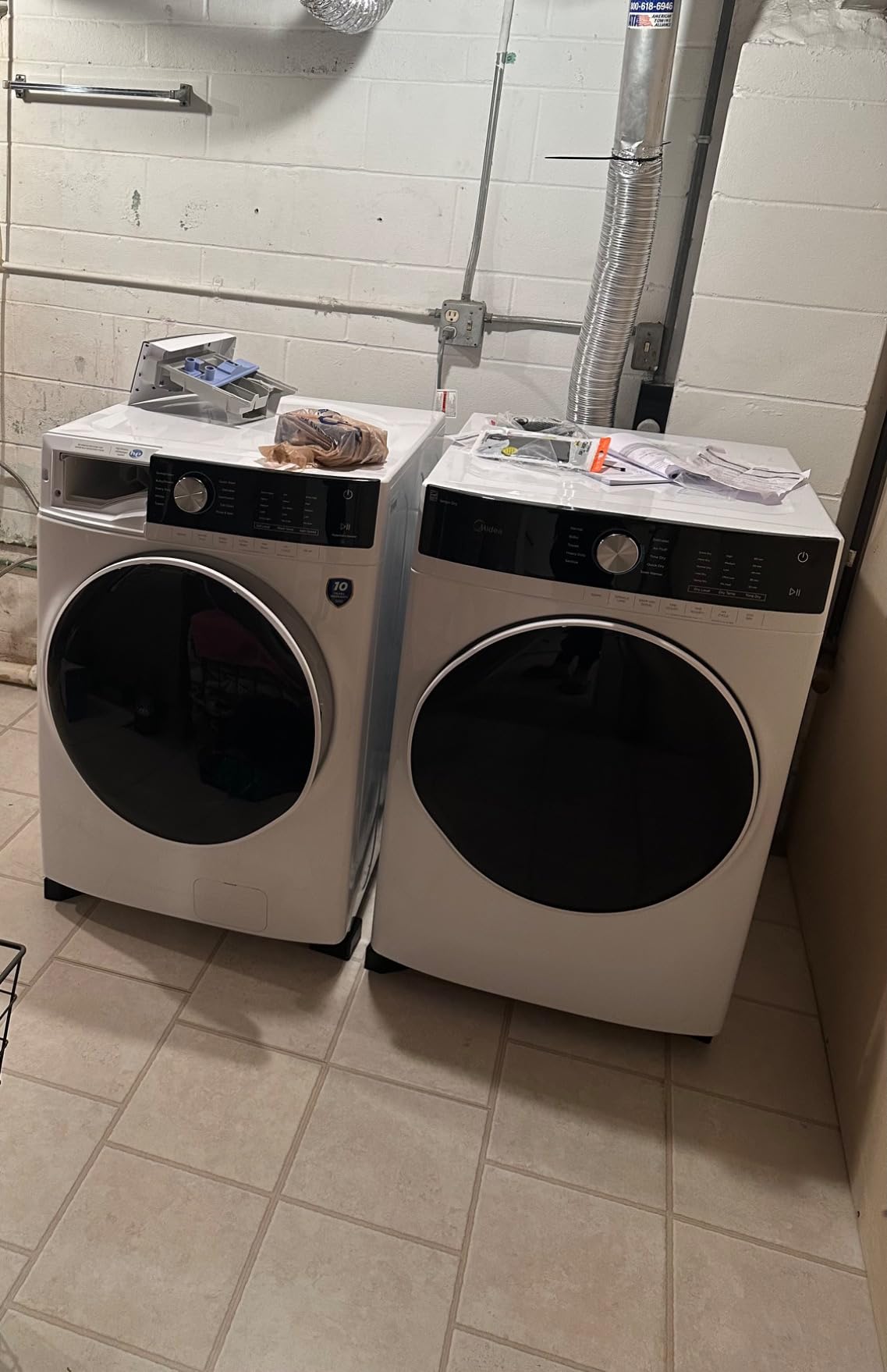 Midea MLH45N1AWW Full-Automatic Washing Machine, Front Load Washer, Vibration Control, Pre-Soak, Speed Wash, 10 Cycles, ENERGY STAR Certified, 4.5 Cu.Ft. White - Customer Photo 1