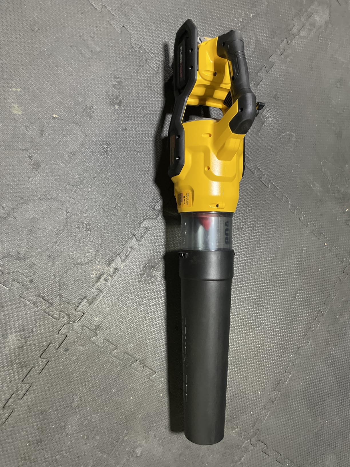 DEWALT 60V MAX* FLEXVOLT Leaf Blower, Cordless, Handheld, 125-MPH, 600-CFM, Tool Only (DCBL772B) - Customer Photo 2
