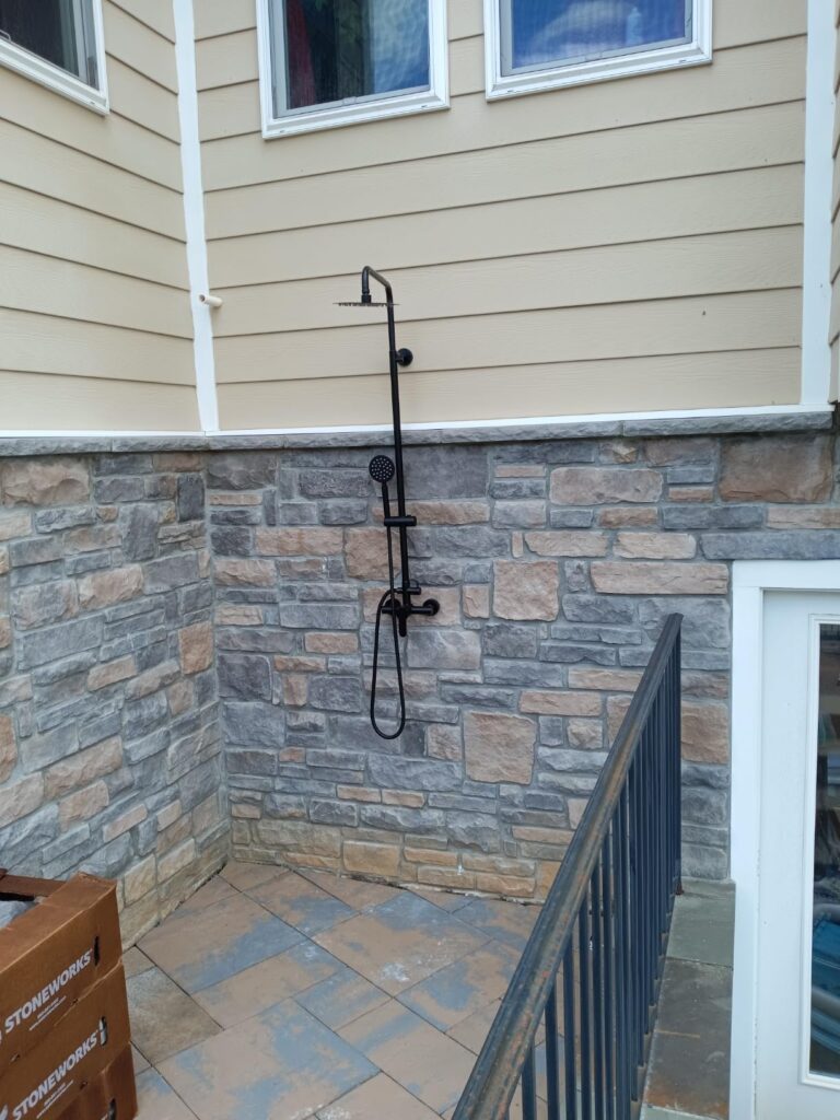 12 Best Outdoor Showers for Pools