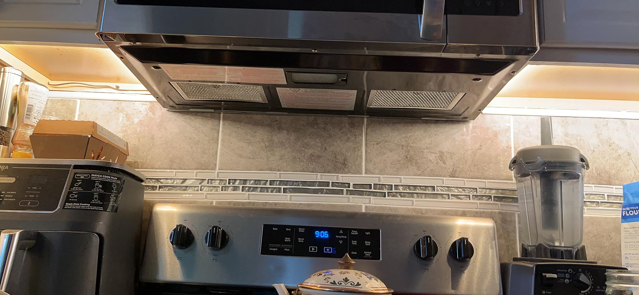 Frigidaire 1.8 Cu. Ft. Stainless Steel Over-The-Range Microwave customer photo 1