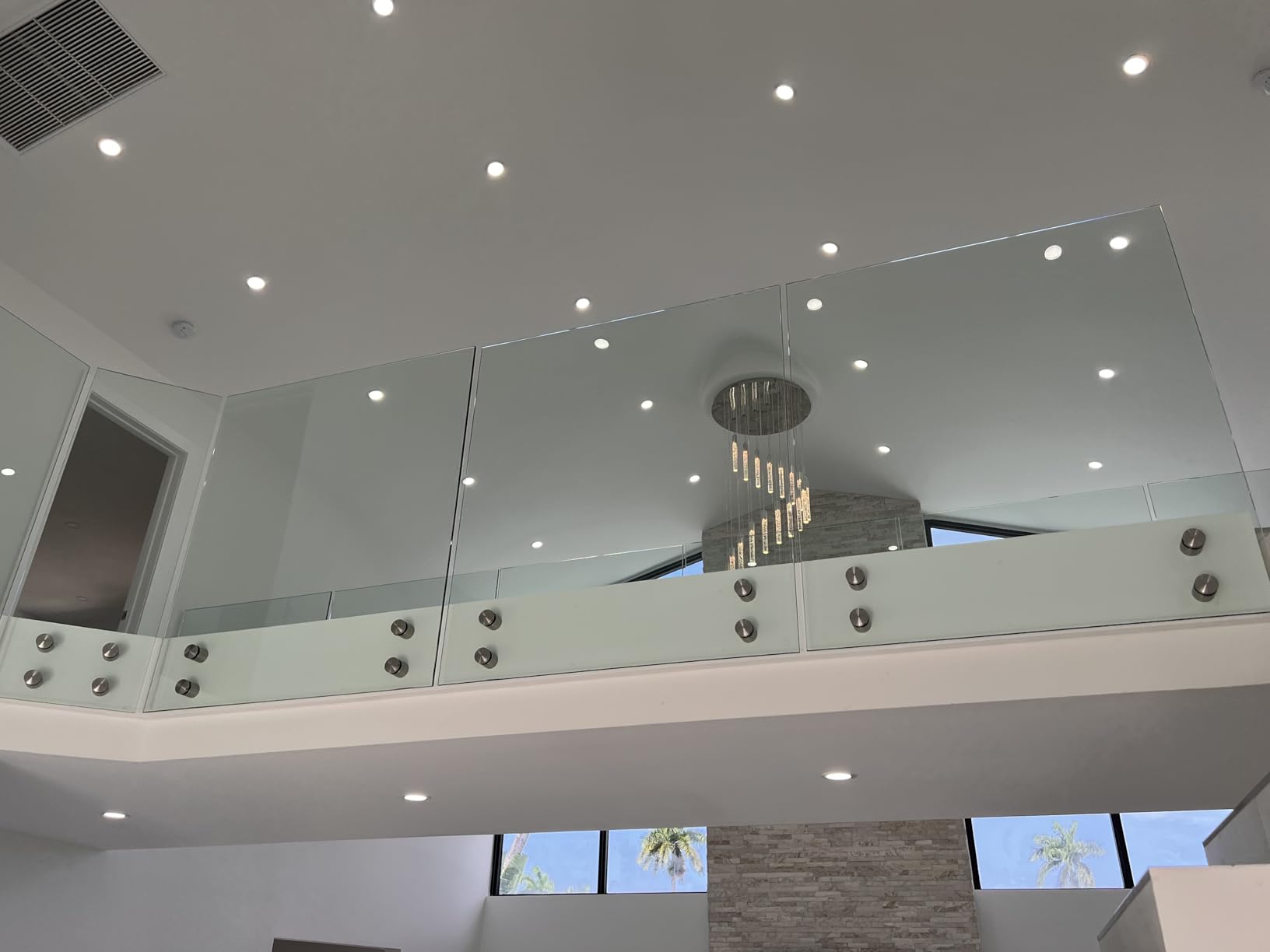 Amazon Basics Microfiber Paint Roller Covers, for Smooth Finish, 9