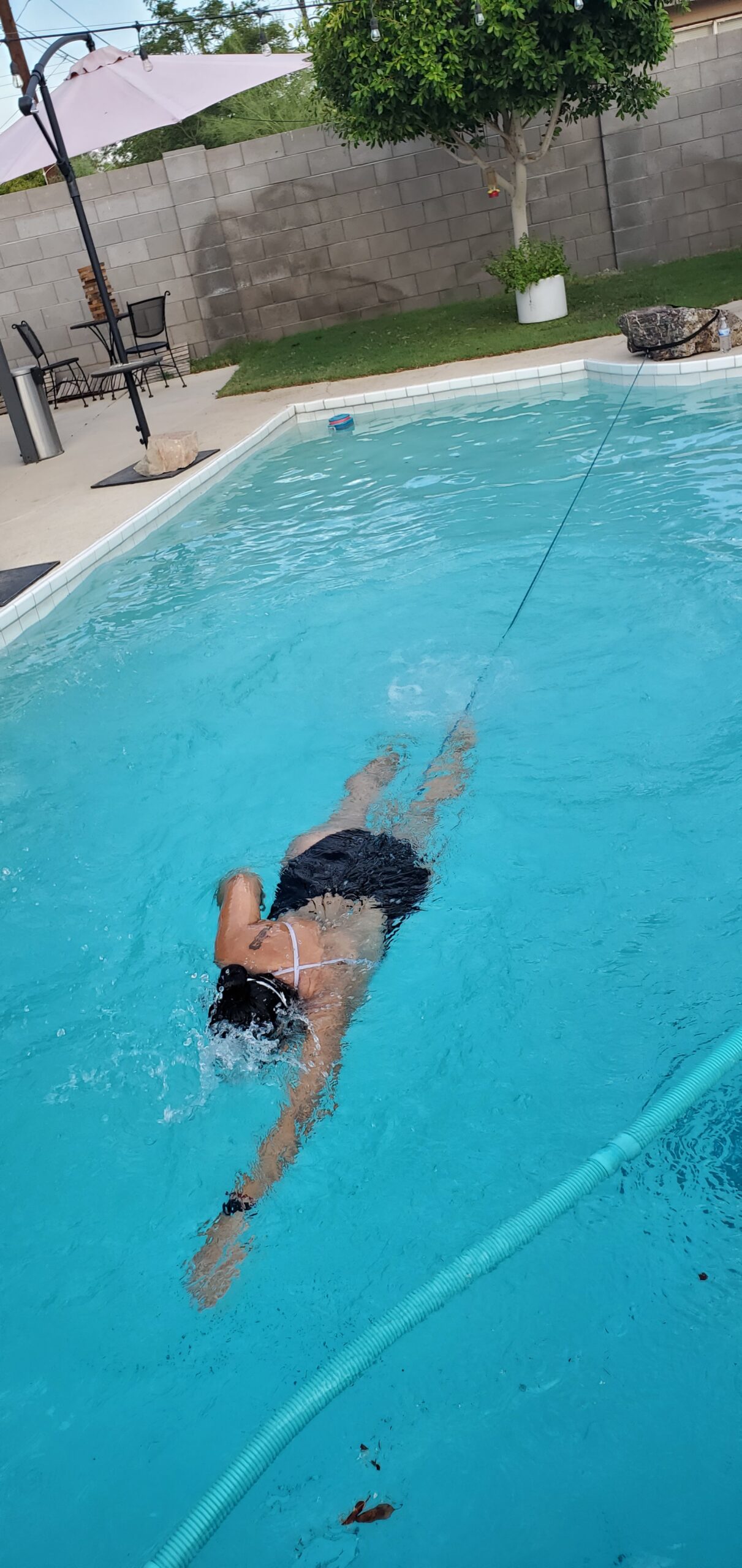 UCEDER Swim Tether Stationary Trainer, Resistance Belt with Bungee Cord, Pool Swim Training Harness for Exercise - Customer Photo 2