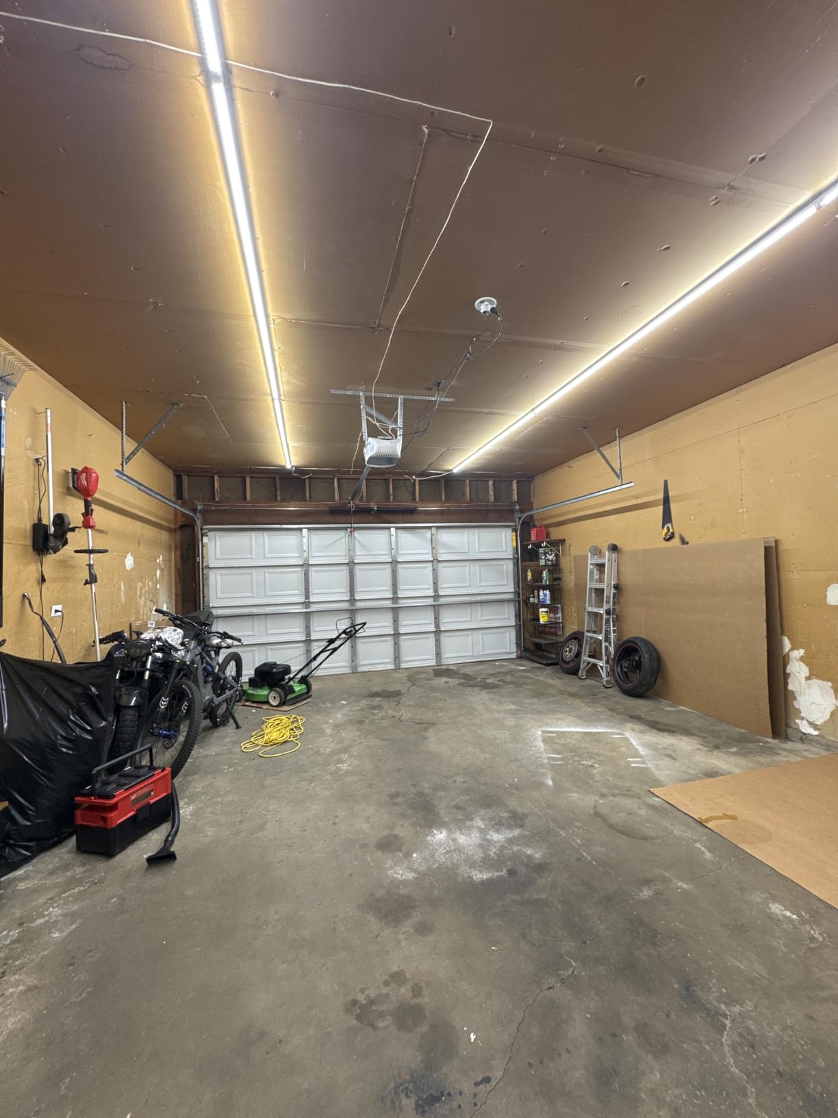 Super Bright 100w 8ft Led Shop Lights 10-Pack| 5000K 15000lm Linkable 8' Led Ceiling Garage Lighting Light Fixtures For Upgrades Garage Shop Workshop Warehouse Barn Lighting| Fluorescent Replacement - Customer Photo 2