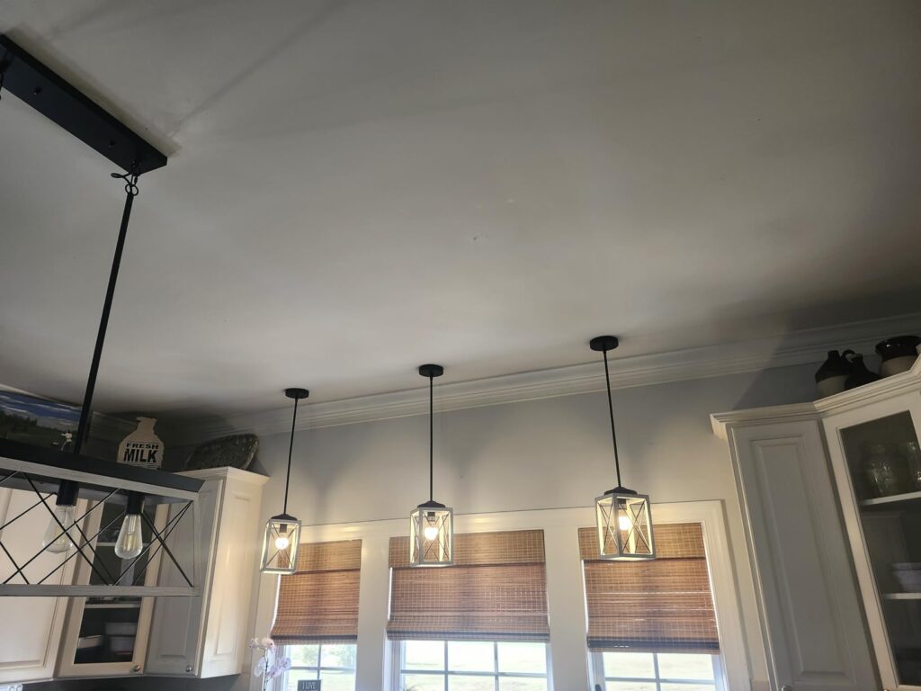 12 Best Pendant Lights for Kitchen Islands