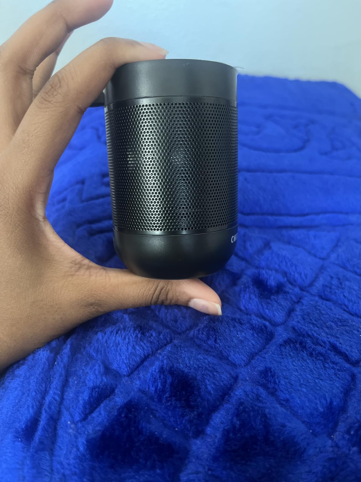 Bluetooth Speaker, Portable Bluetooth Speakers with Wireless Stereo Pairing, Built in Mic, 360° HD Sound, IP65 Waterproof - Customer Photo 2