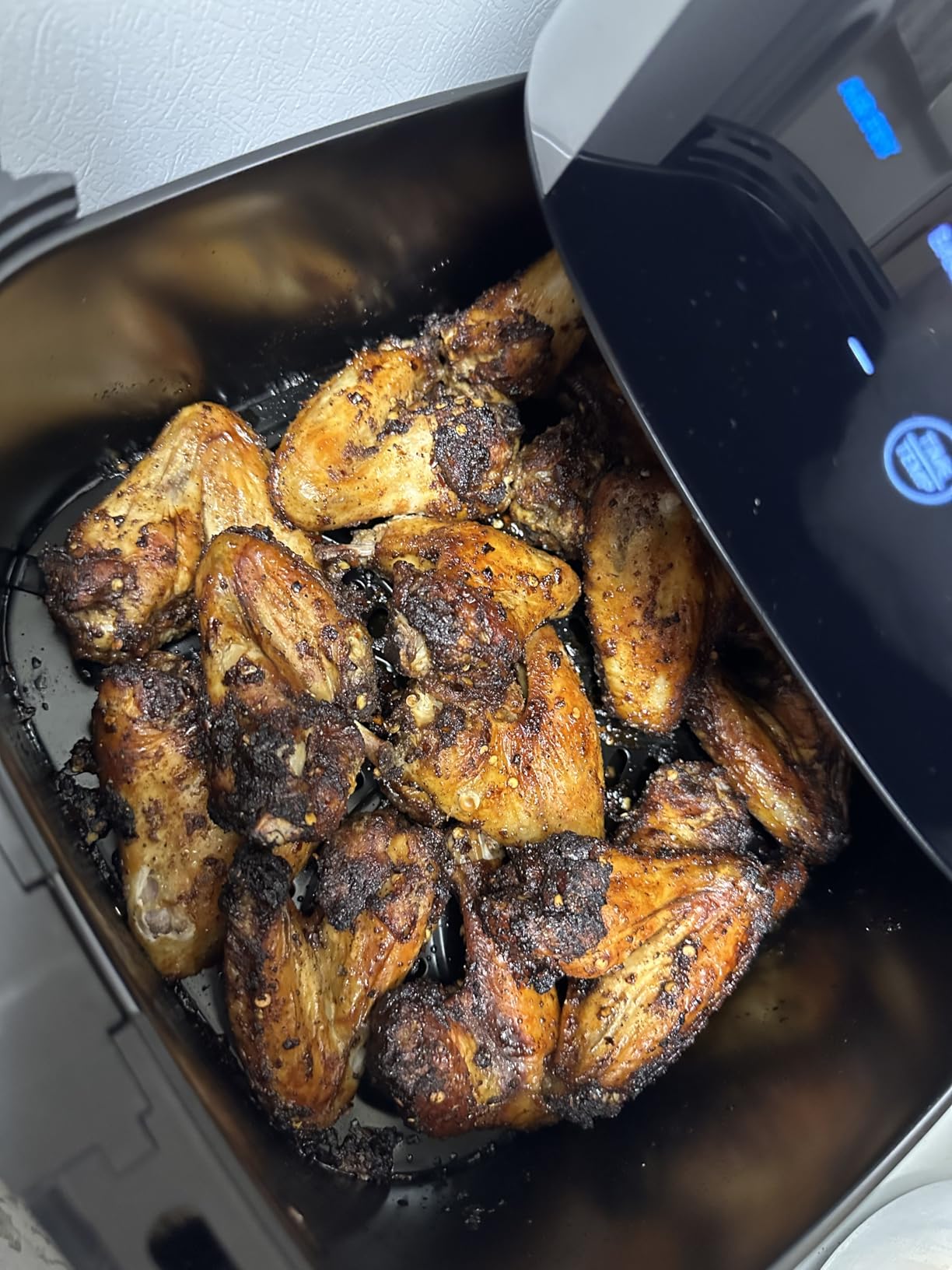 Chefman Air Fryer 8 Qt, TurboFry 4-in-1 with 450F Hi-Fry Option for Crispier Results, Air Fry, Bake, Dehydrate, Frozen, XL Nonstick Dishwasher-Safe Basket, Stainless Steel - Customer Photo 1