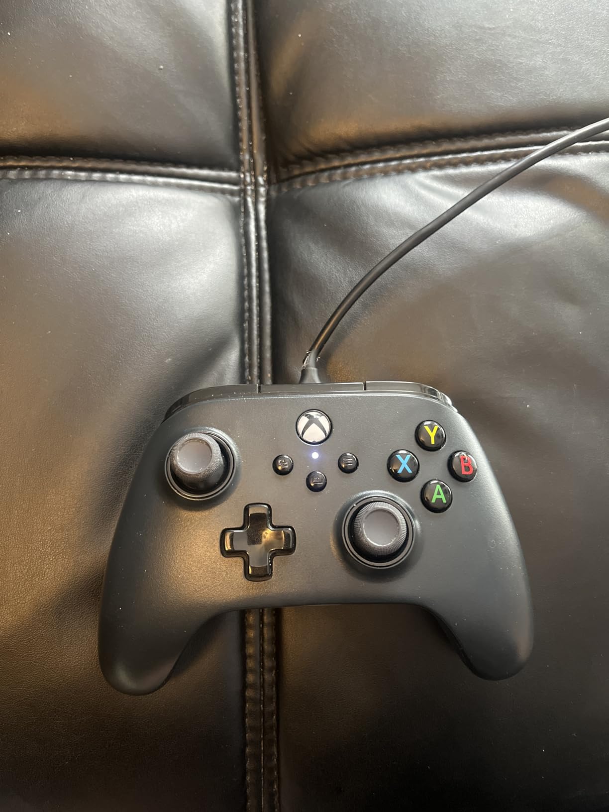 PowerA Wired Controller for Xbox Series X|S - Black, gamepad, wired video game controller, gaming controller, works with Xbox One and Windows 10/11 - Customer Photo 4