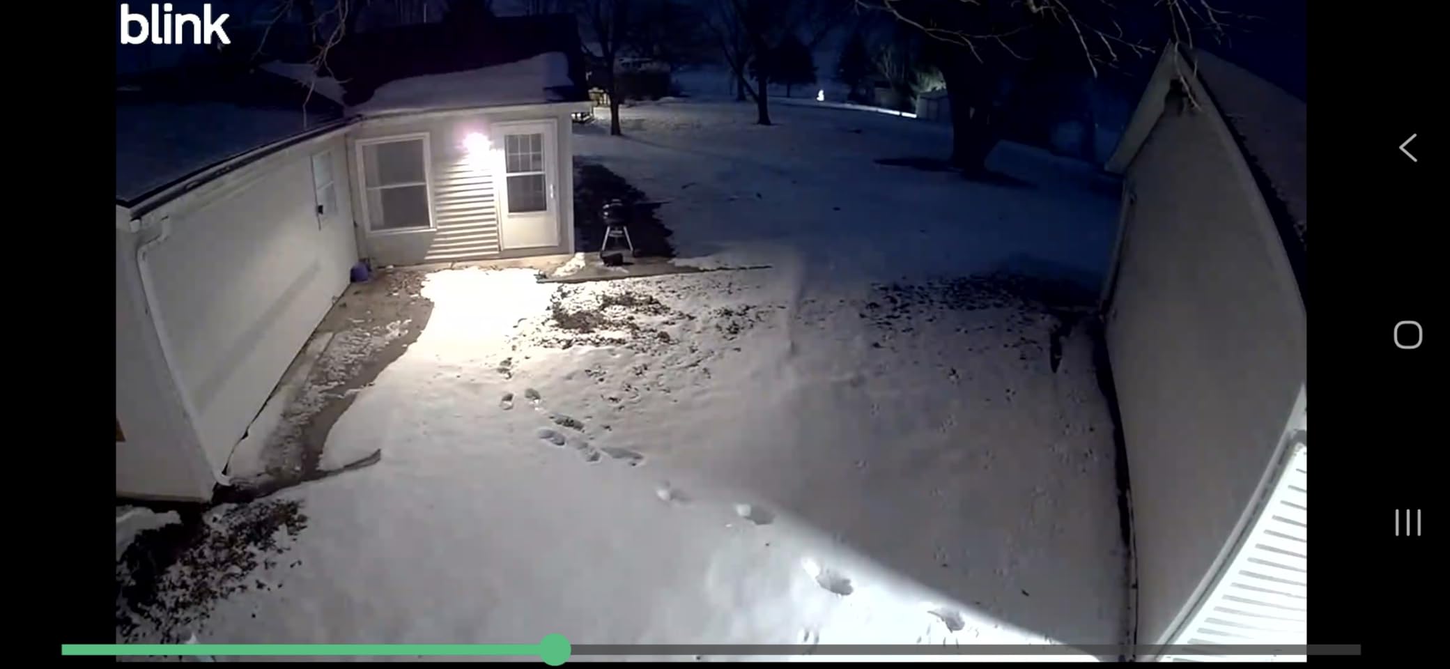 LUTEC 6222B 3500 Lumen 32 Watt 28 LED Dual-Head Floodlight Outdoor, Full Metal Design, Waterproof Exterior Security Wall Light 5000K for Patio, Garden, Yard - Customer Photo 2