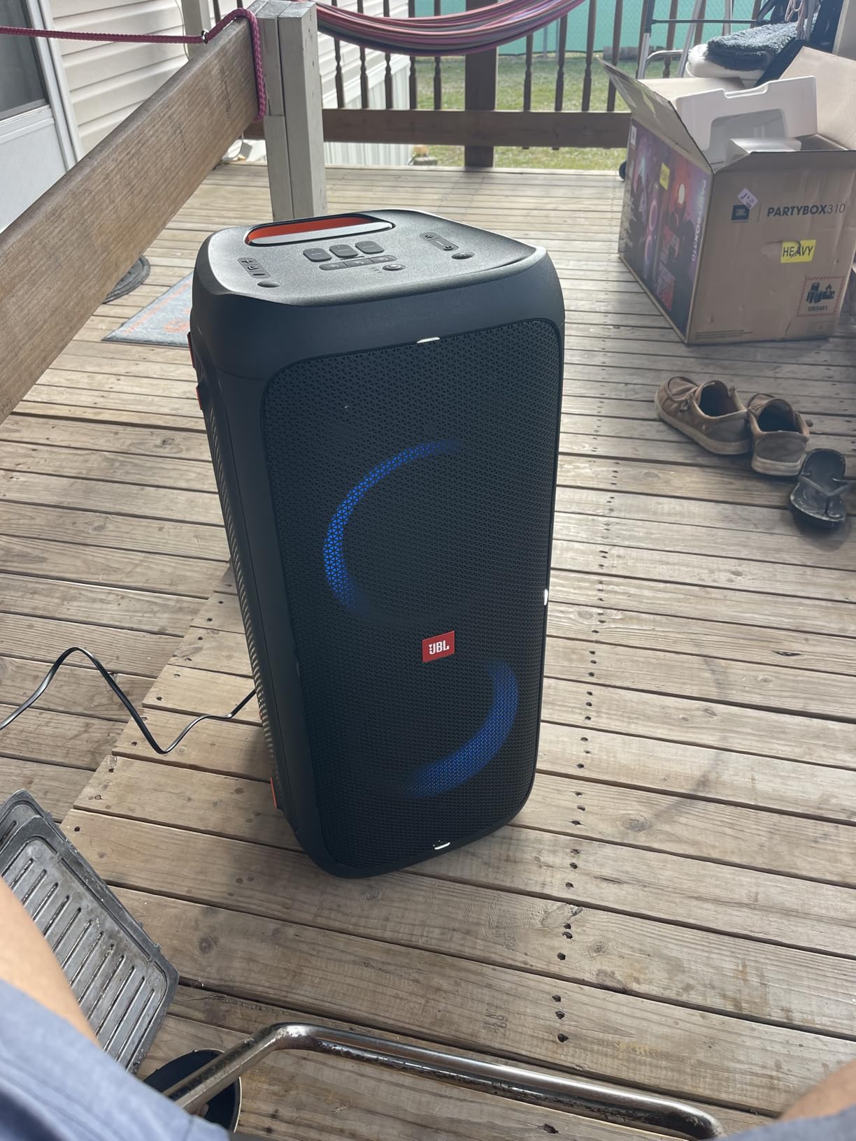 JBL Partybox 310 - Portable Party Speaker with Long Lasting Battery, Powerful JBL Sound and Exciting Light Show,Black - Customer Photo 1