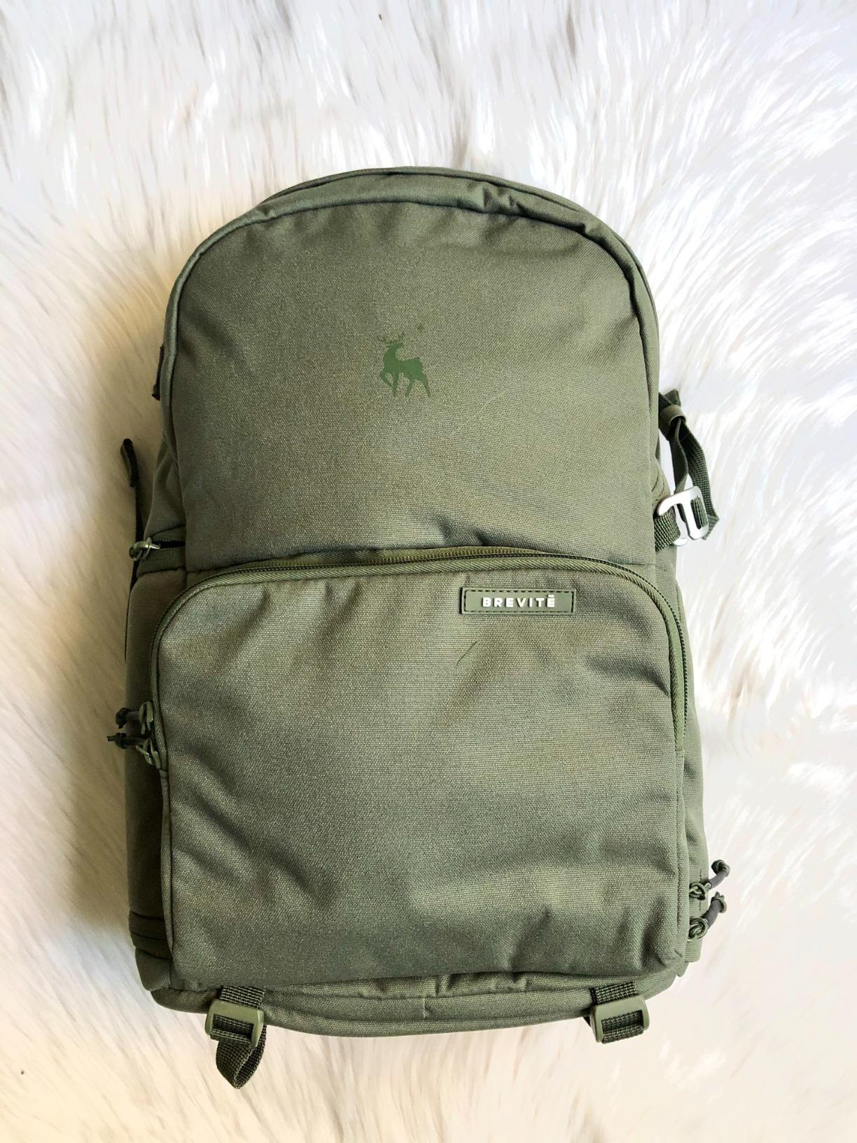 BREVITE The Jumper - Compact Camera Backpacks for Photographers - A Minimalist & Travel-friendly Photography Backpack Compatible With Both Laptop & DSLR Accessories 18L (Pine Green) - Customer Photo 4