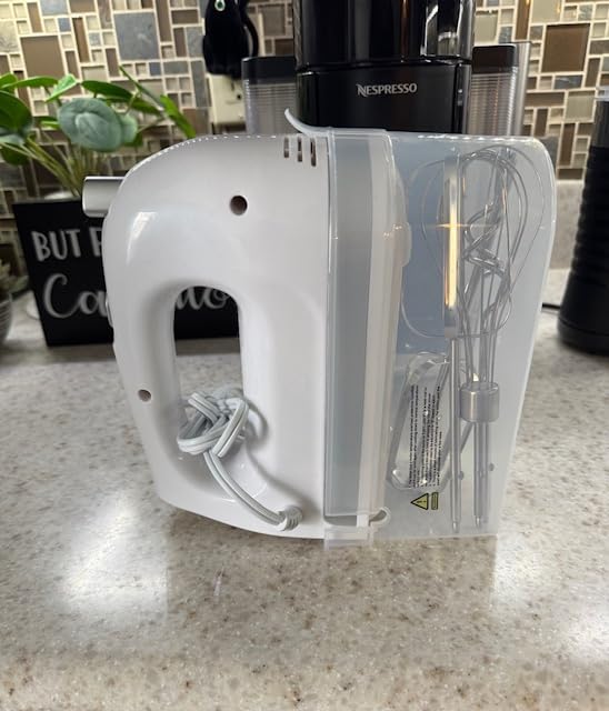 Lord Eagle Hand Mixer Electric 400W, 5 Speed handheld Mixer, 5 Stainless Steel Accessories for Baking Cake Egg Cream Food Beater, Turbo Boost/Self-Control Speed + Eject Button - Customer Photo 1