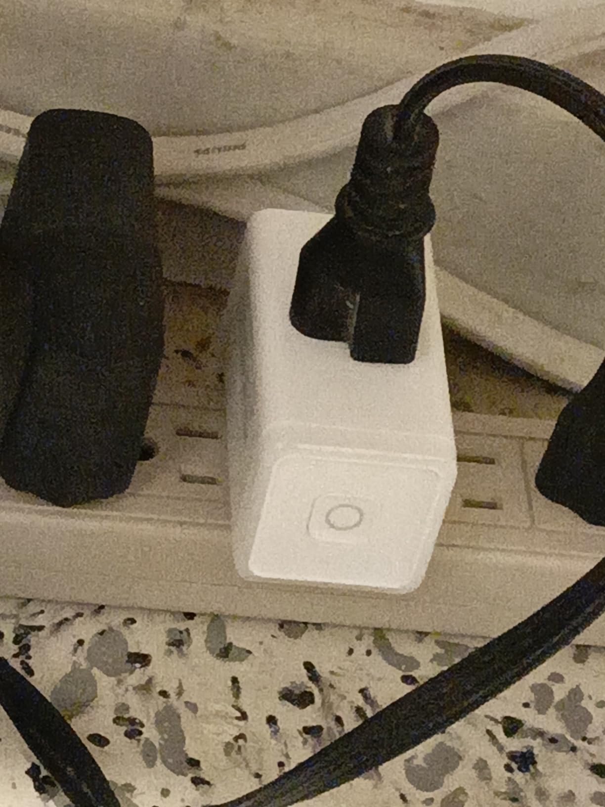 Kasa Smart Plug Mini with Energy Monitoring, Smart Home Wi-Fi Outlet Works with Alexa, Google Home & IFTTT, Wi-Fi Simple Setup, No Hub Required (KP115), White - Customer Photo 2