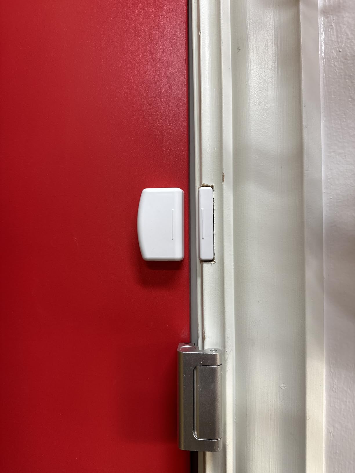 THIRDREALITY Zigbee Contact Sensor, Door and Window Monitor, Home Automation, Works with Home Assistant, SmartThings, Aeotec, Homey, Hubitat or Echo Devices with Build-in Zigbee Hub,hub Required - Customer Photo 2