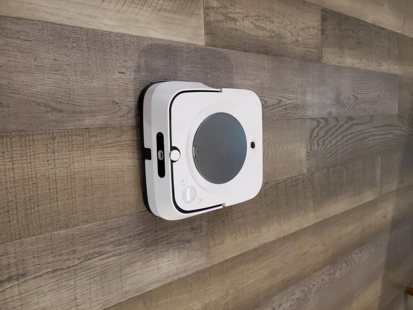 iRobot Braava Jet m6 (6012) Ultimate Robot Mop- Wi-Fi Connected, Precision Jet Spray, Smart Mapping, Works with Alexa, Ideal for Multiple Rooms, Recharges and Resumes, Black - Customer Photo 1