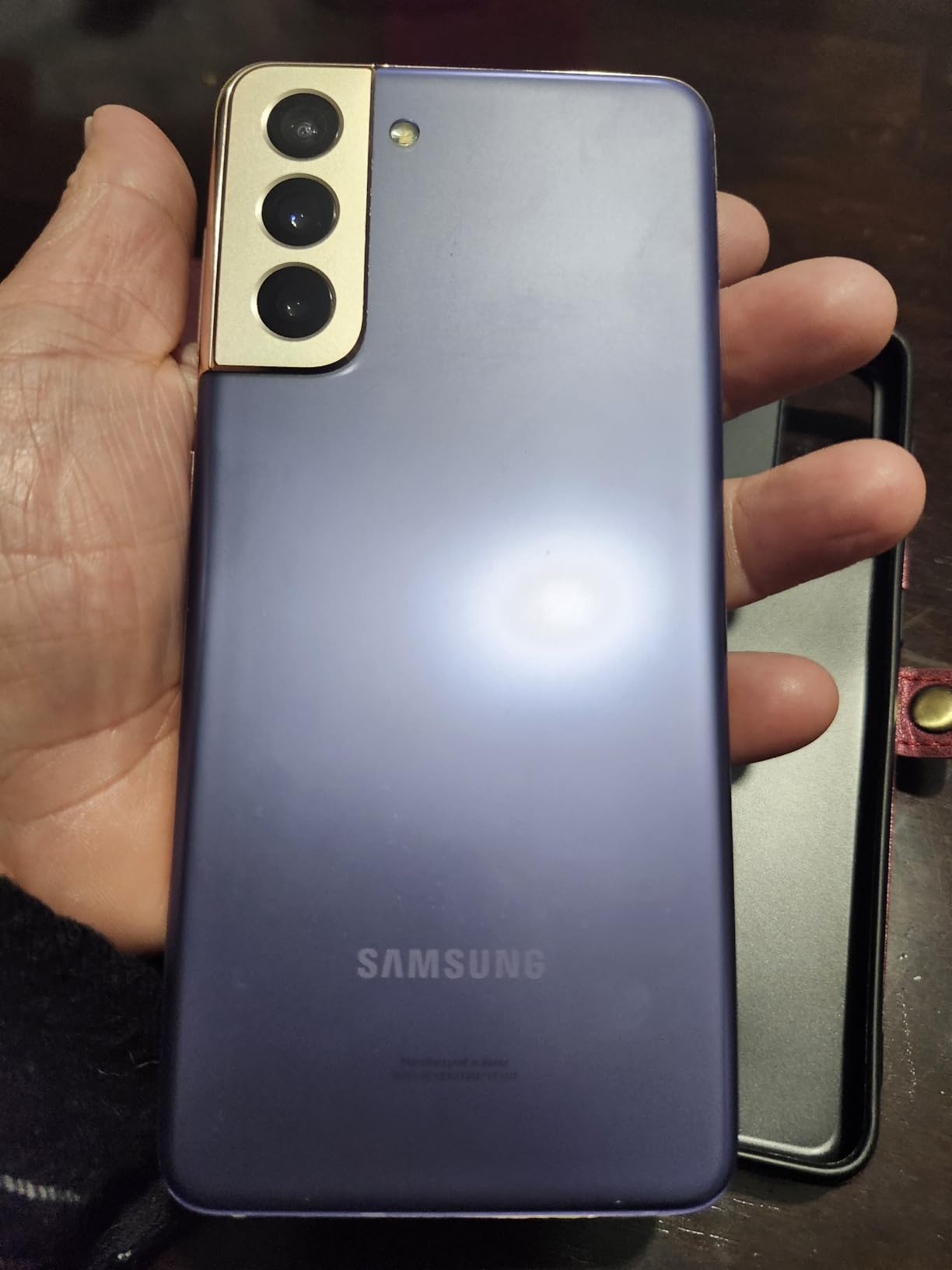 Samsung Galaxy S21 5G, US Version, 128GB, Phantom Gray - Unlocked (Renewed) - Customer Photo 2