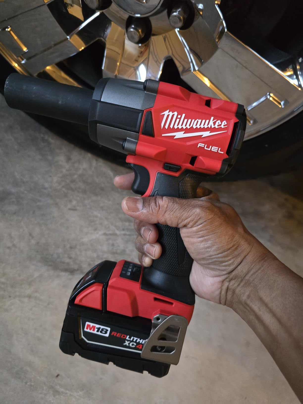 Milwaukee 2962-20 M18 18V Fuel 1/2