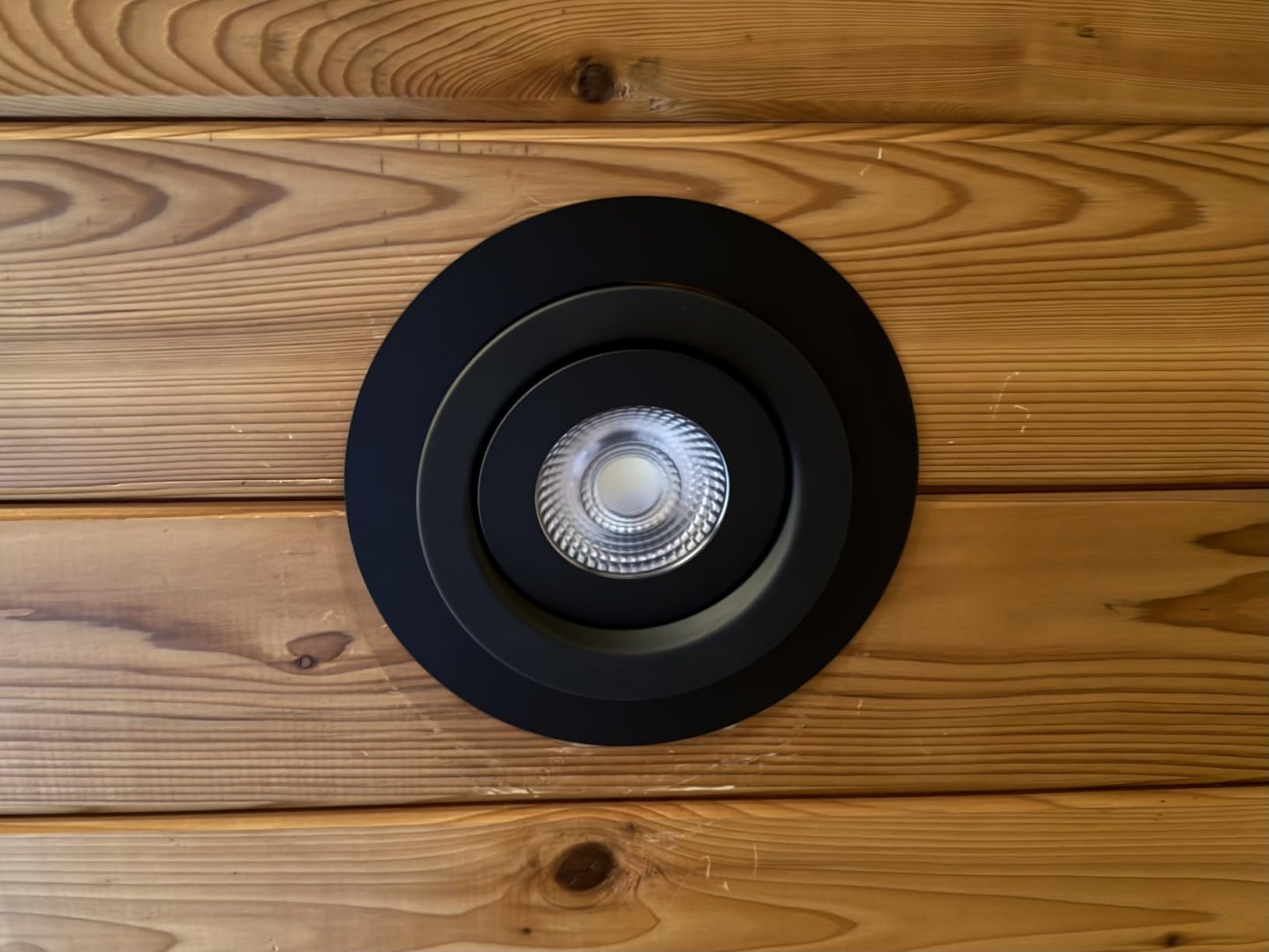 WAC Lighting Lotos 4in LED Round Adjustable Recessed Light 5-CCT Selectable 9W 700 Lumens IC-Rated Airtight 120V-277V Universal in White (Pack of 6) - Customer Photo 1