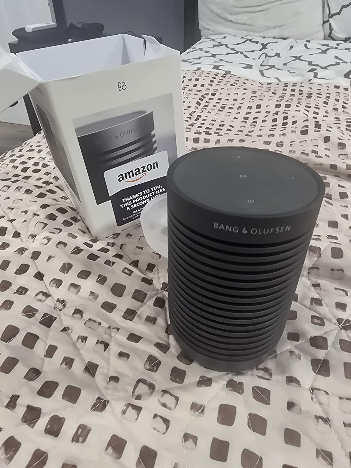 Beosound Explore - Wireless Portable Outdoor Bluetooth Speaker, IP 67 Dustproof and Waterproof, Anthracite - Customer Photo 1