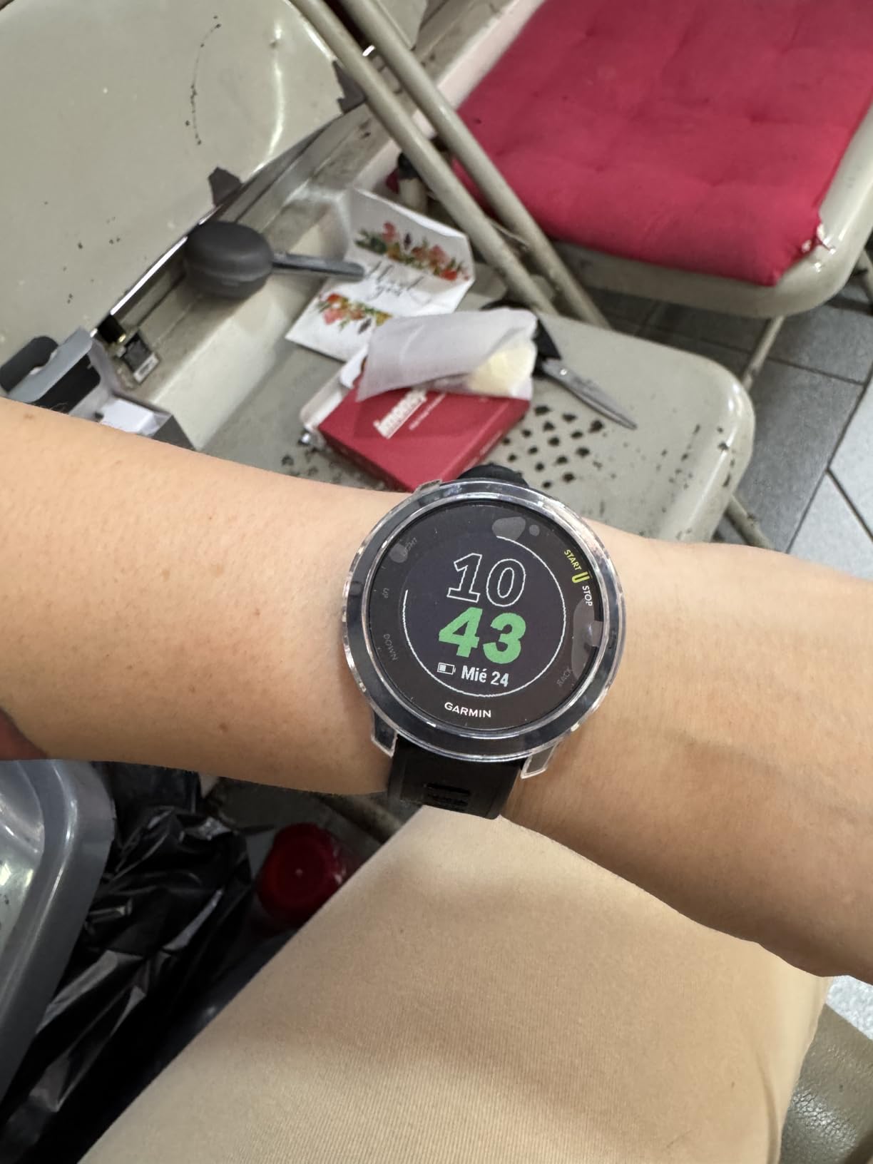 Garmin Forerunner 55, GPS Running Watch with Daily Suggested Workouts, Up to 2 Weeks of Battery Life, Black - 010-02562-00 - Customer Photo 2