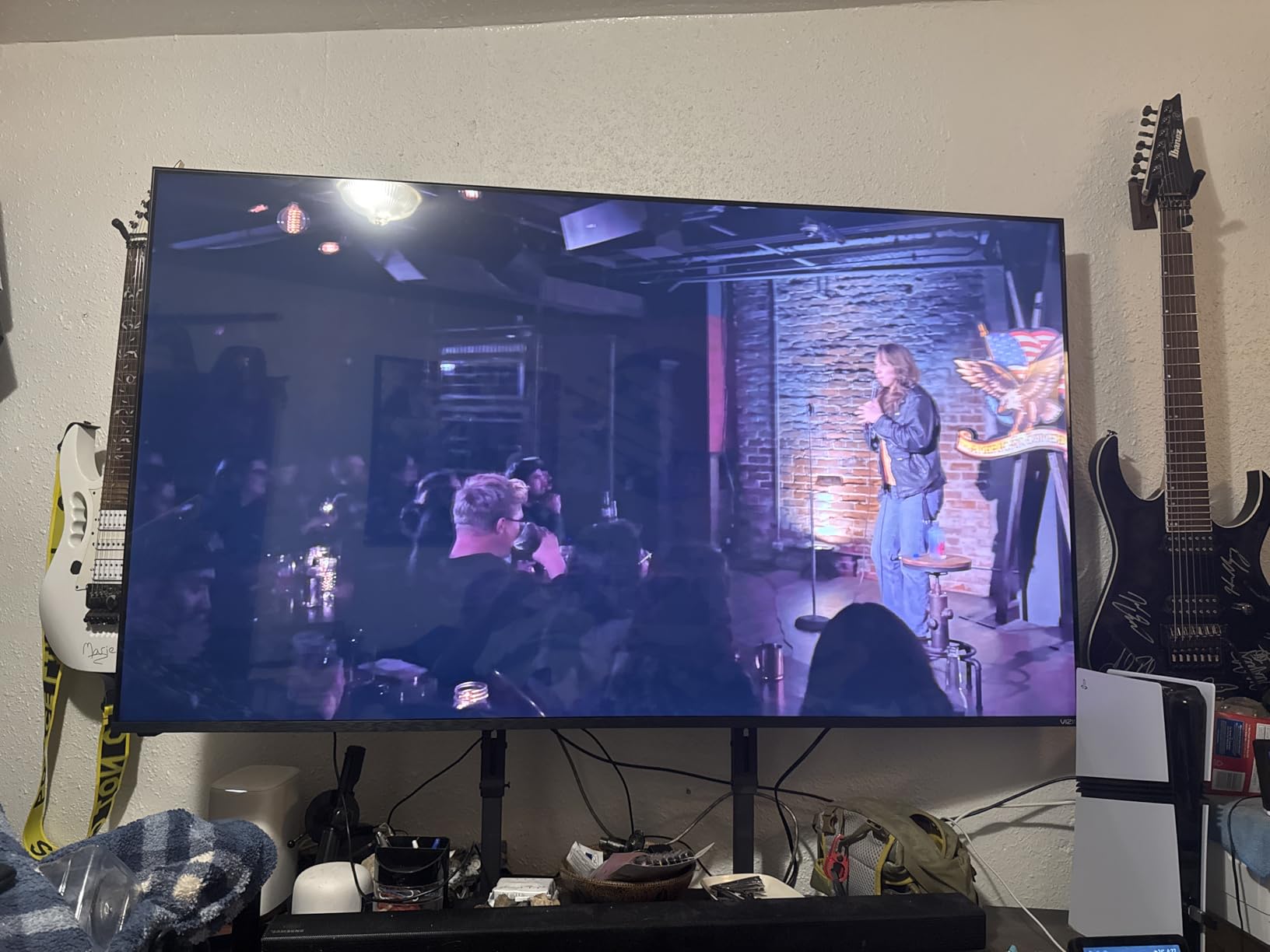 VIZIO 75-Inch M-Series 4K QLED HDR Smart TV with Voice Remote, Dolby Vision, HDR10+, Alexa Compatibility, VRR with AMD FreeSync, M75Q6-J03, 2022 Model - Customer Photo 1