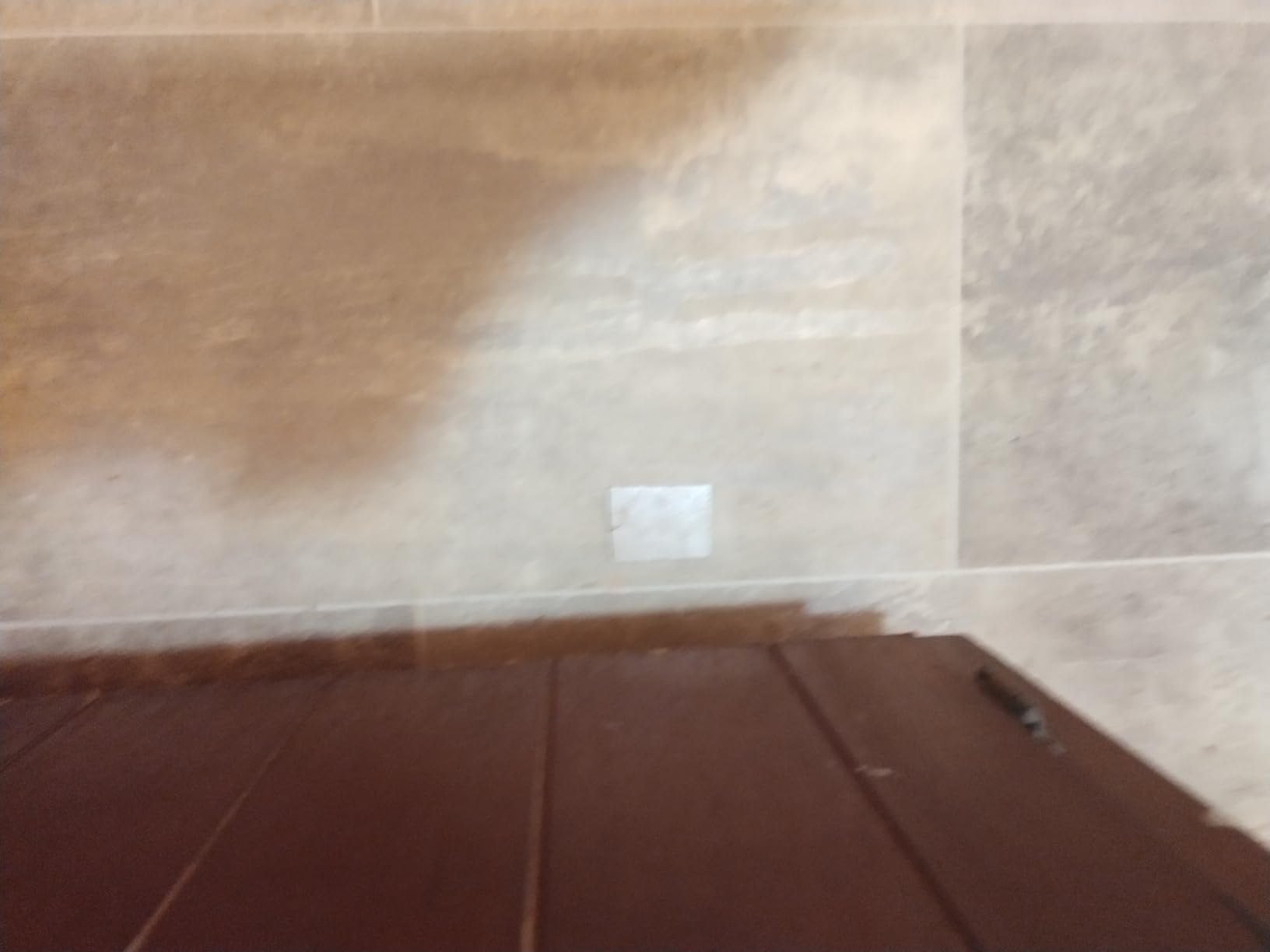 Livelynine 16-Pack Grey Slate Flooring Peel and Stick Floor Tile Waterproof Vinyl Flooring Sheet Self Adhesive Floor Tiles for Bathroom Laminate Flooring Linoleum Kitchen Bedroom Basement 12X12 Inch - Customer Photo 1