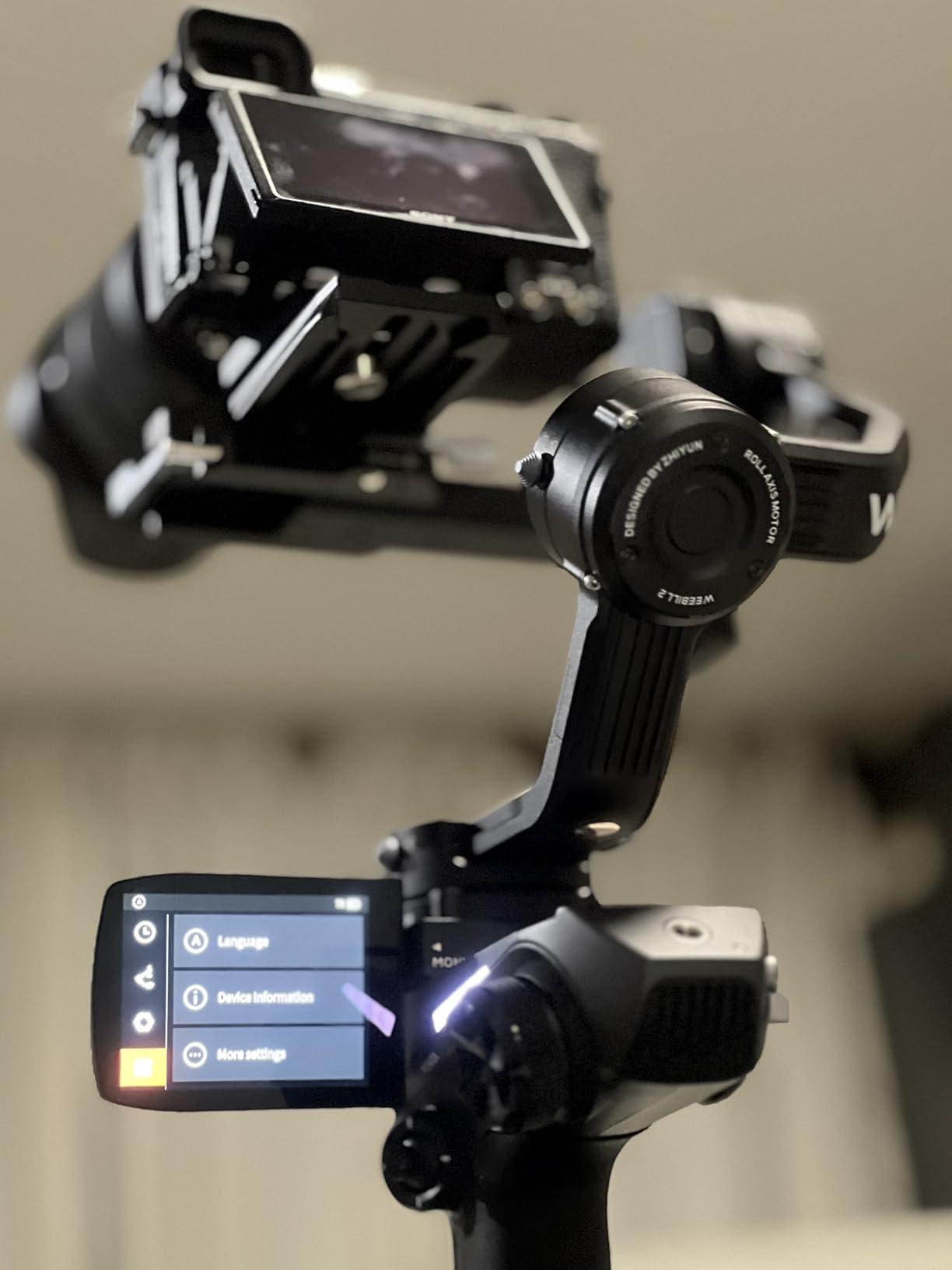 ZHIYUN Weebill 2, 3-Axis Gimbal Stabilizer for DSLR and Mirrorless Camera, Nikon Sony Panasonic Canon Fujifilm BMPCC 6K, Full-Color Touchscreen, PD Fast Charge - Customer Photo 2