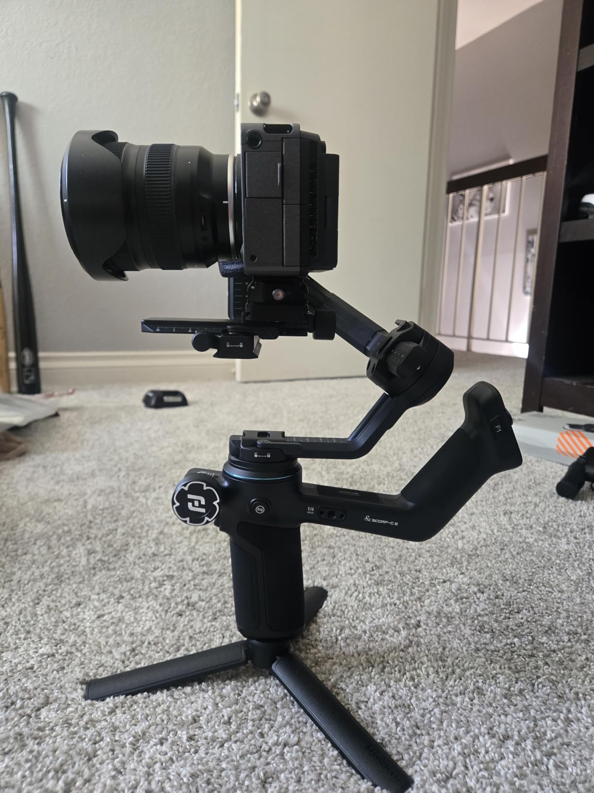 FeiyuTech SCORP-C2 Professional Camera Gimbal Stabilizer, Built-in AI Face/Object Tracking, 3.5kg/7.72lbs Load, Native Vertical Video for YouTube TikTok, for Sony A7, Canon EOS R, Nikon Z Mirrorless - Customer Photo 2