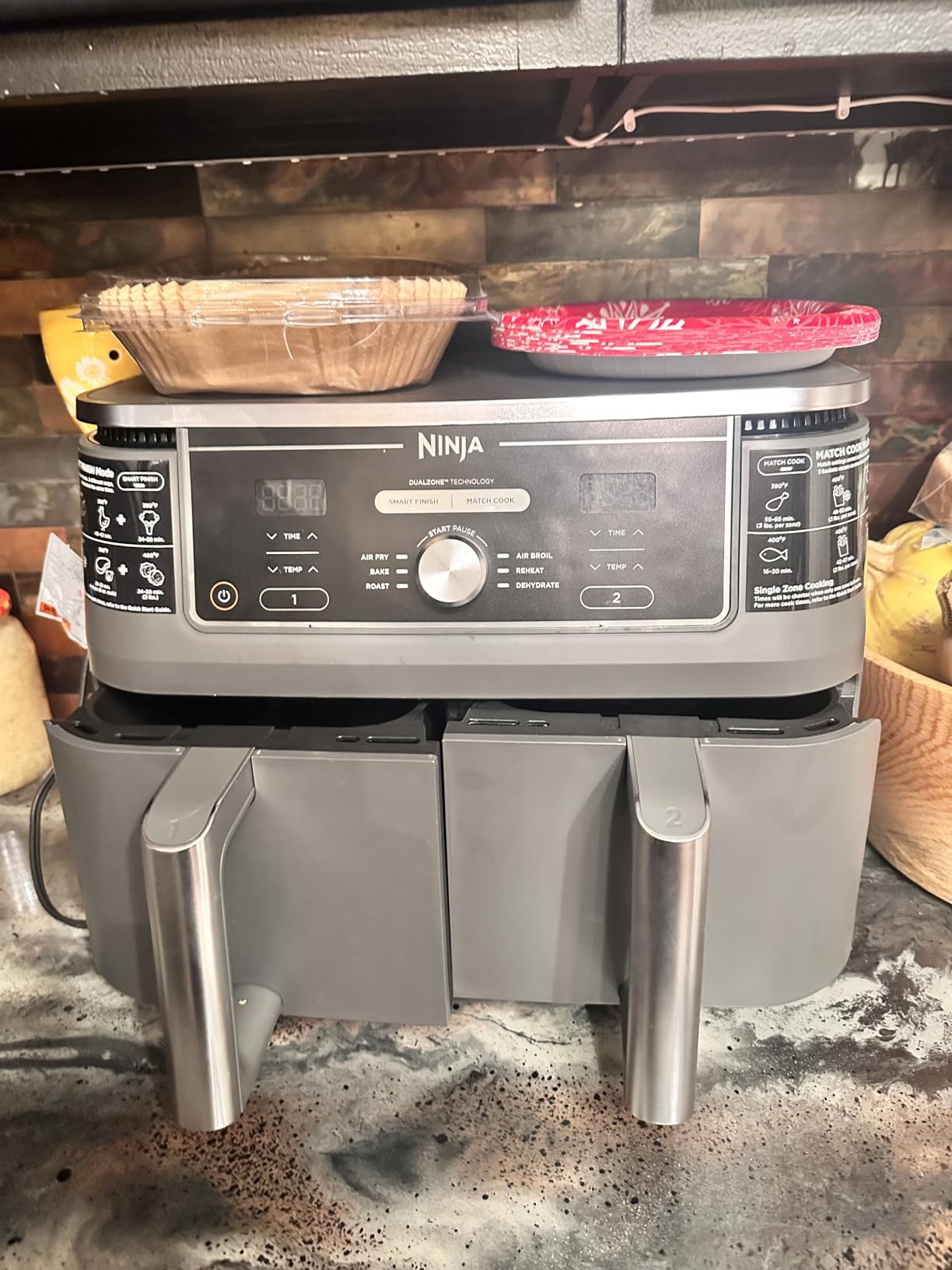 Ninja DZ401 Foodi 10 Quart 6-in-1 DualZone XL 2-Basket Air Fryer with 2 Independent Frying Baskets, Match Cook & Smart Finish to Roast, Broil, Dehydrate for Quick, Easy Family-Sized Meals, Grey - Customer Photo 2