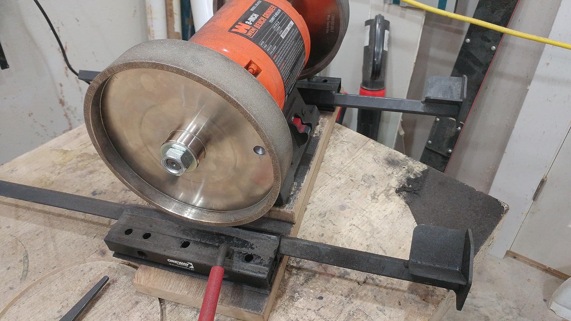 WEN BG4286 3-Amp 8-Inch Slow Speed Bench Grinder - Customer Photo 1