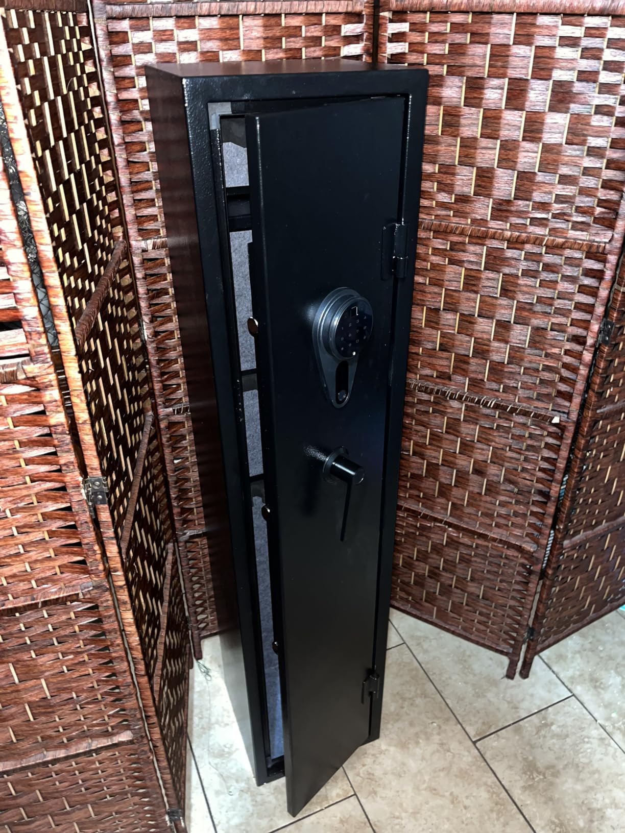 KAER 4-5 Gun Safes, Gun Safe for Rifles and Pistols, Shotgun Rifle Safe, Long Gun Cabinets with Fingerprint/Digital Keypad - Customer Photo 2