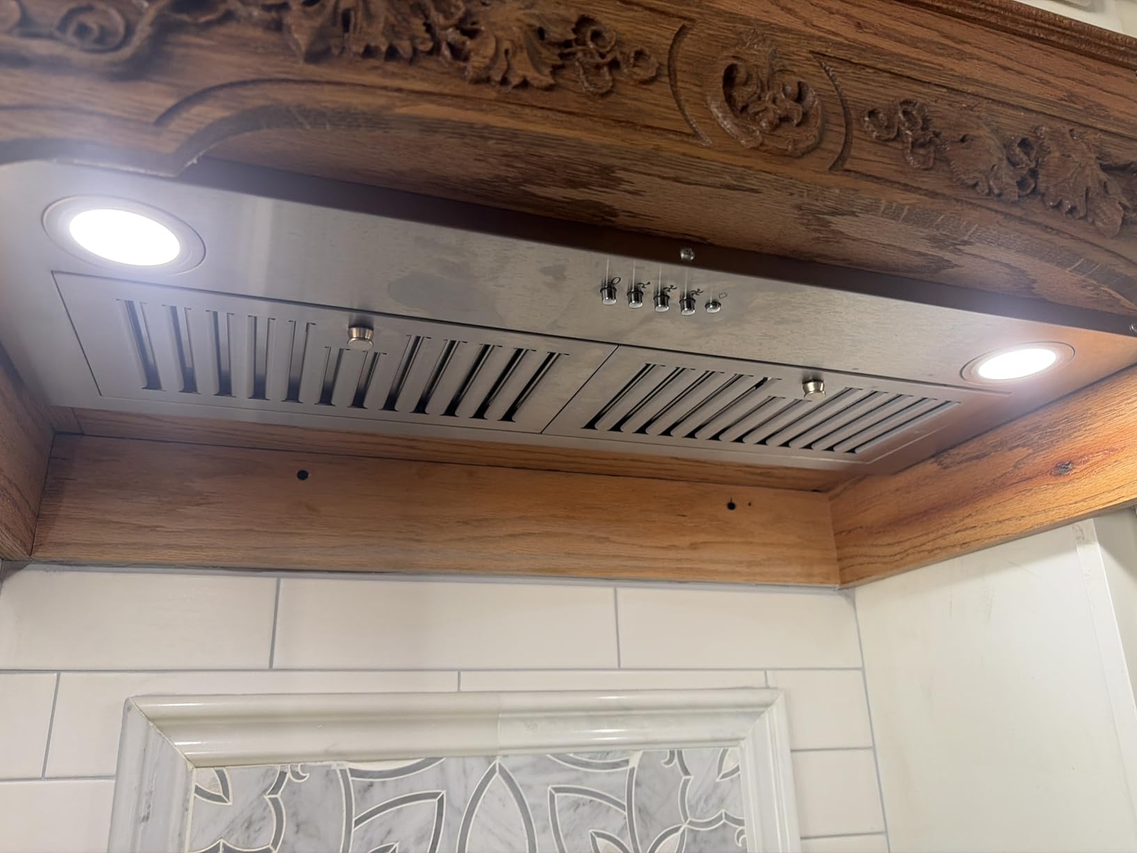 FIREGAS Range Hood Insert 30 inch, Built-in Kitchen Hood with 600 CFM, Ducted/Ductless Convertible Kitchen Vent Hood, Stainless Steel Stove Hood with Push Button, Baffle Filters and Charcoal Filters customer photo 1