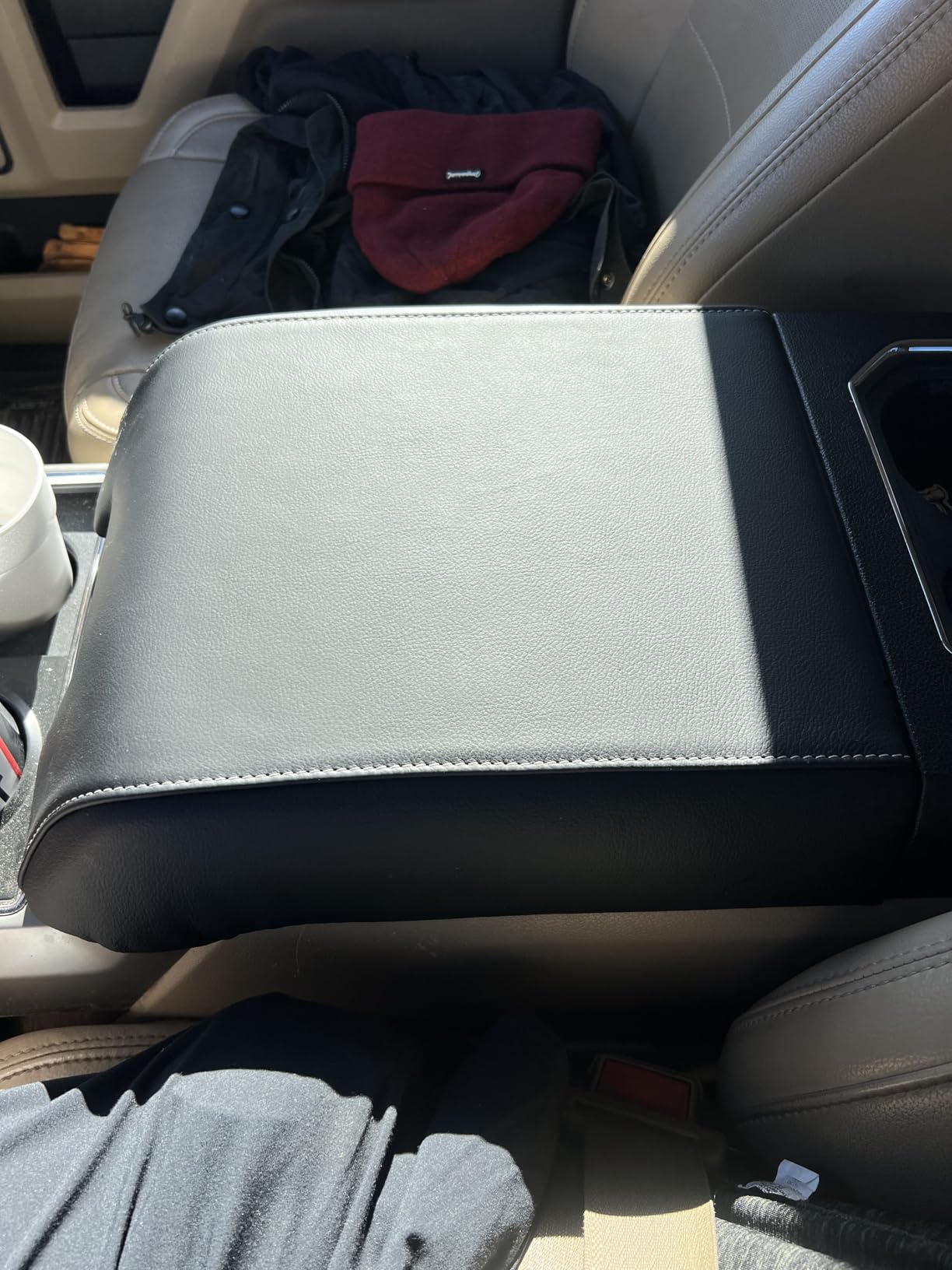 Arrow Pneumatic Staple Gun, Oil-Free Upholstery Stapler with 3750 Pieces T50 1/4