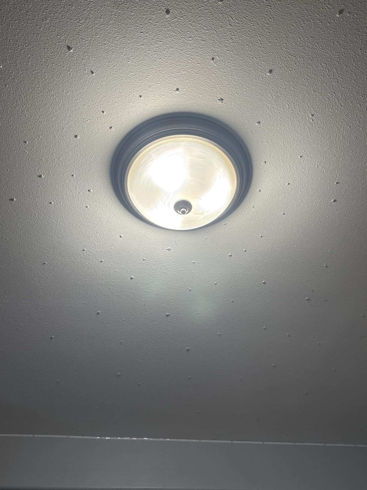 Govee Smart Light Bulbs, Color Changing Light Bulb, Work with Alexa and Google Assistant, 16 Million Colors RGBWW, WiFi & Bluetooth LED Light Bulbs, Music Sync, A19, 800 Lumens, 4 Pack - Customer Photo 2